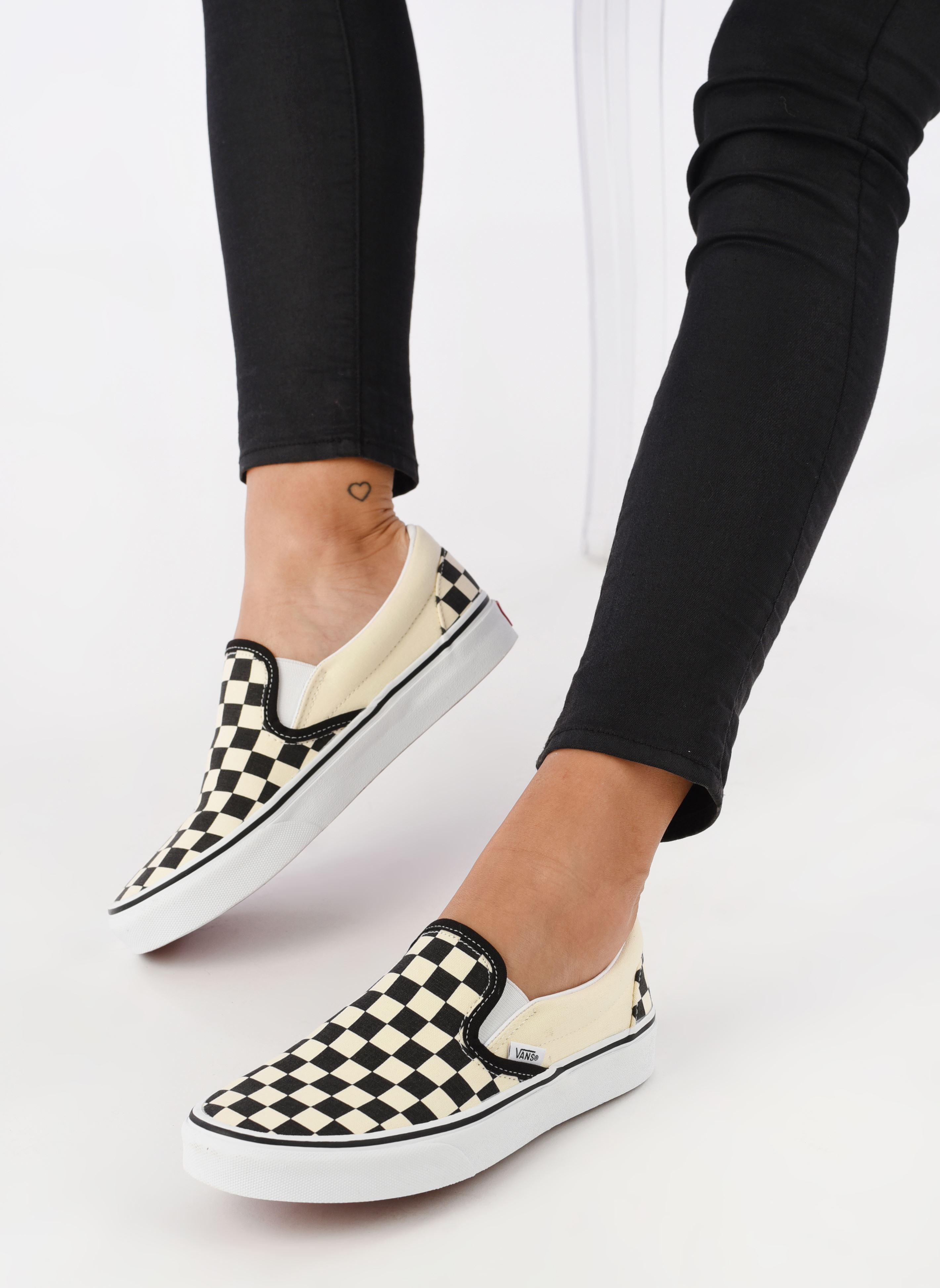 Baskets Classic Slip On W multicolore Vans Baskets Classic Slip On W multicolore (CHECKERBOARD) BLACK WHITE