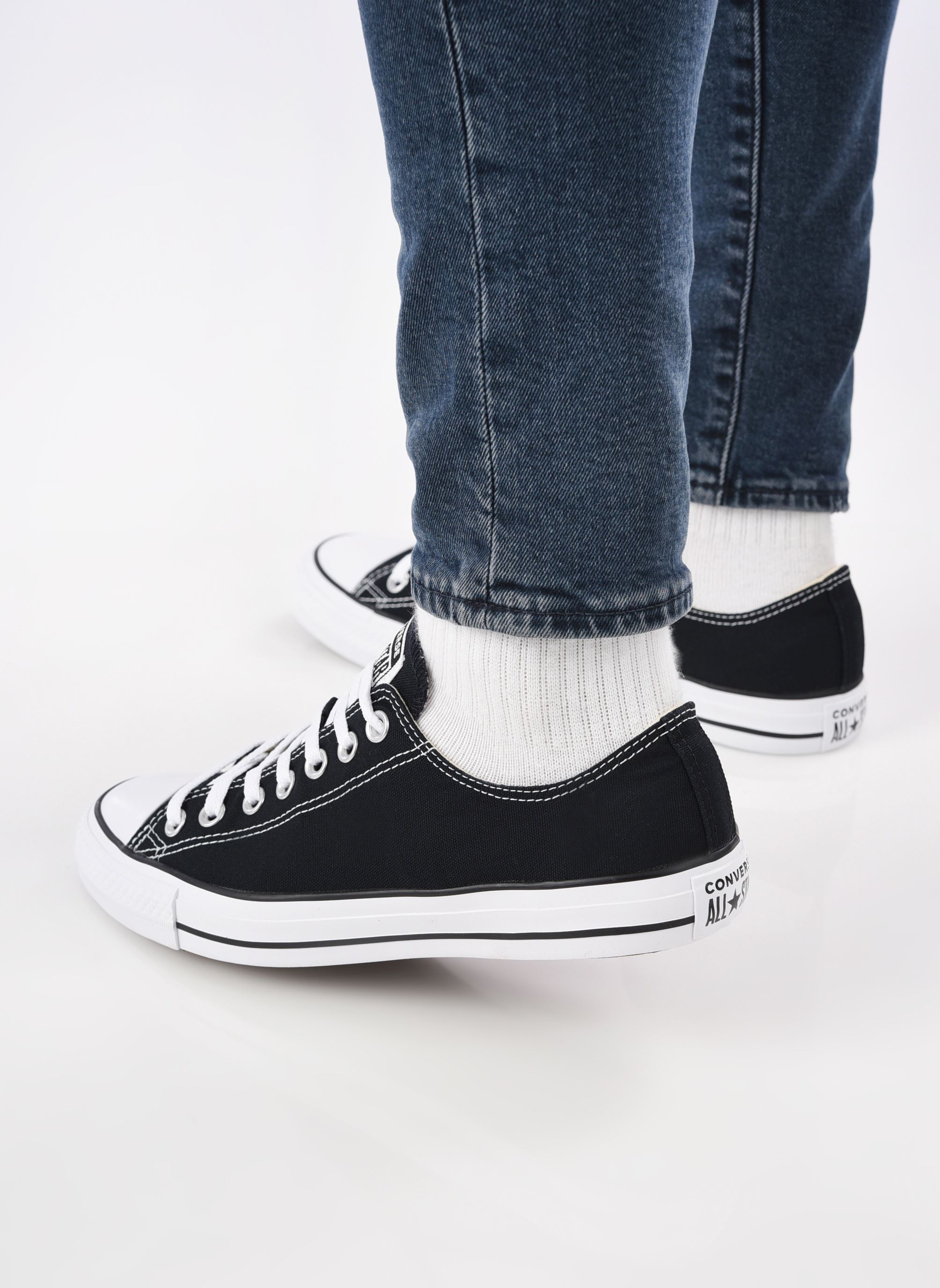 Baskets Chuck Taylor All Star Ox M homme noir Converse Baskets Chuck Taylor All Star Ox M homme noir NOIR