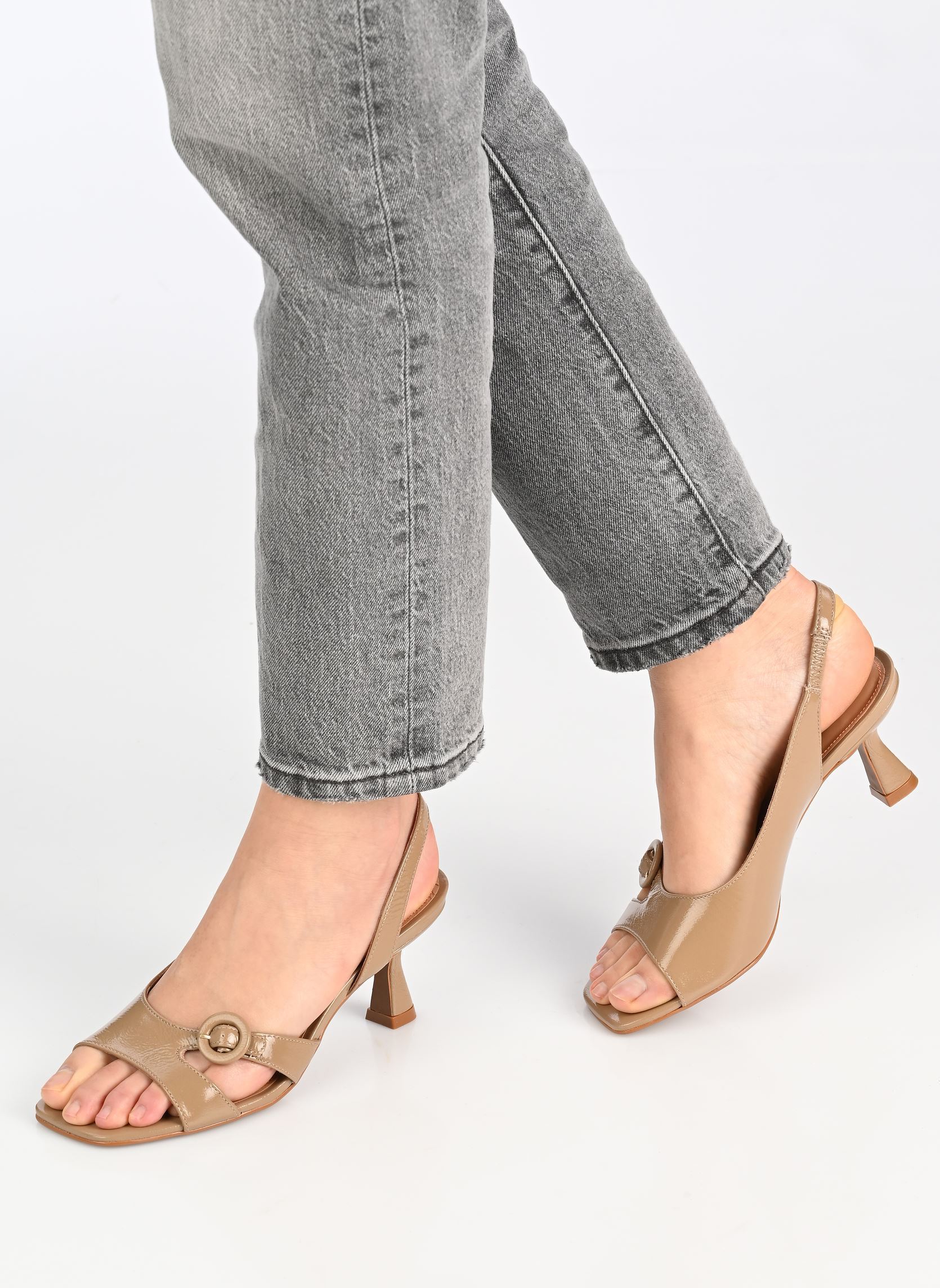 Sandales Lola femme marron JB Martin Sandales Lola femme marron VERNIS CAFE CREME