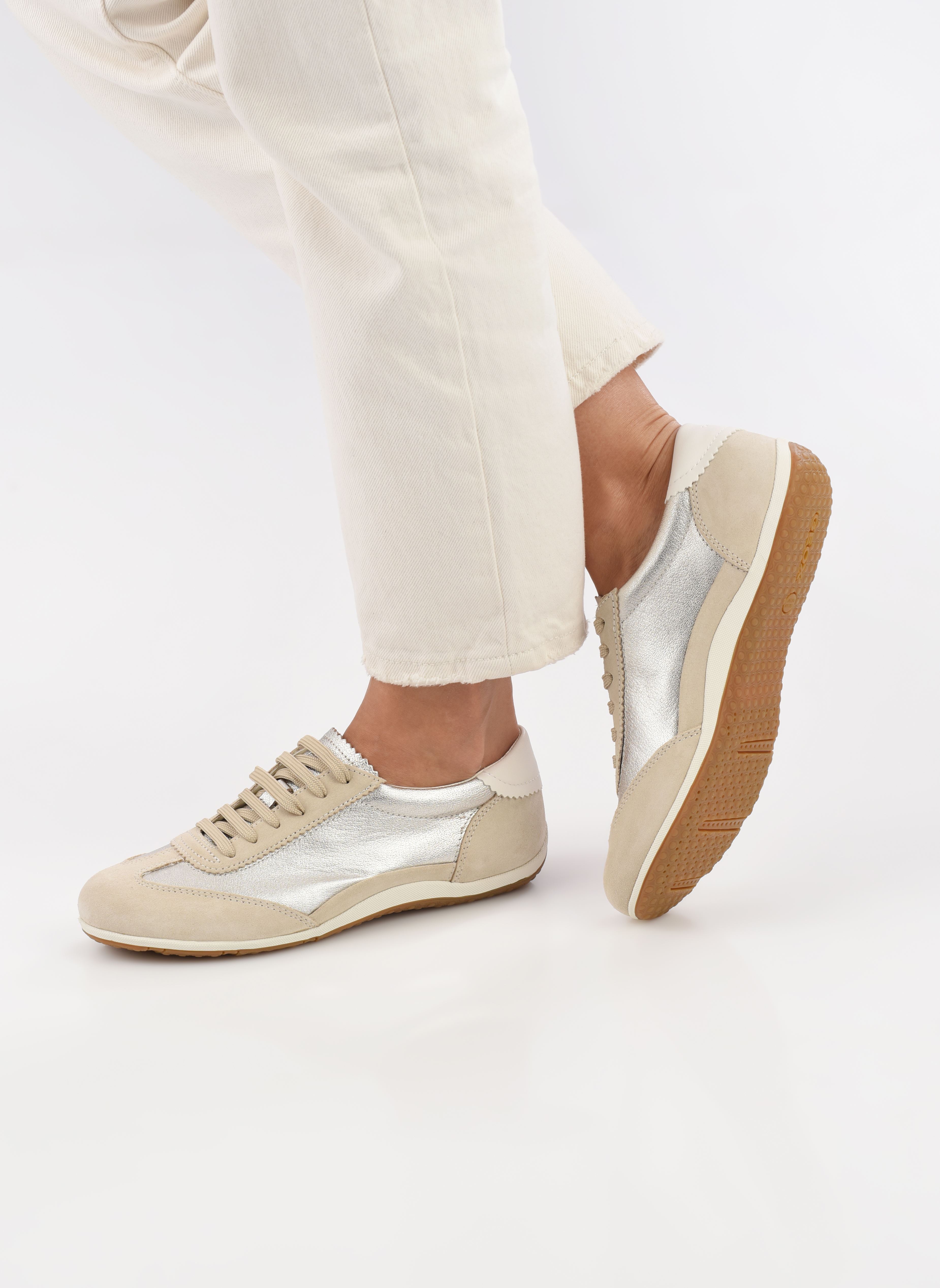 Sneaker D VEGA A damen beige Geox Sneaker D VEGA A damen beige TAUPE PÂLE / OR PÂLE