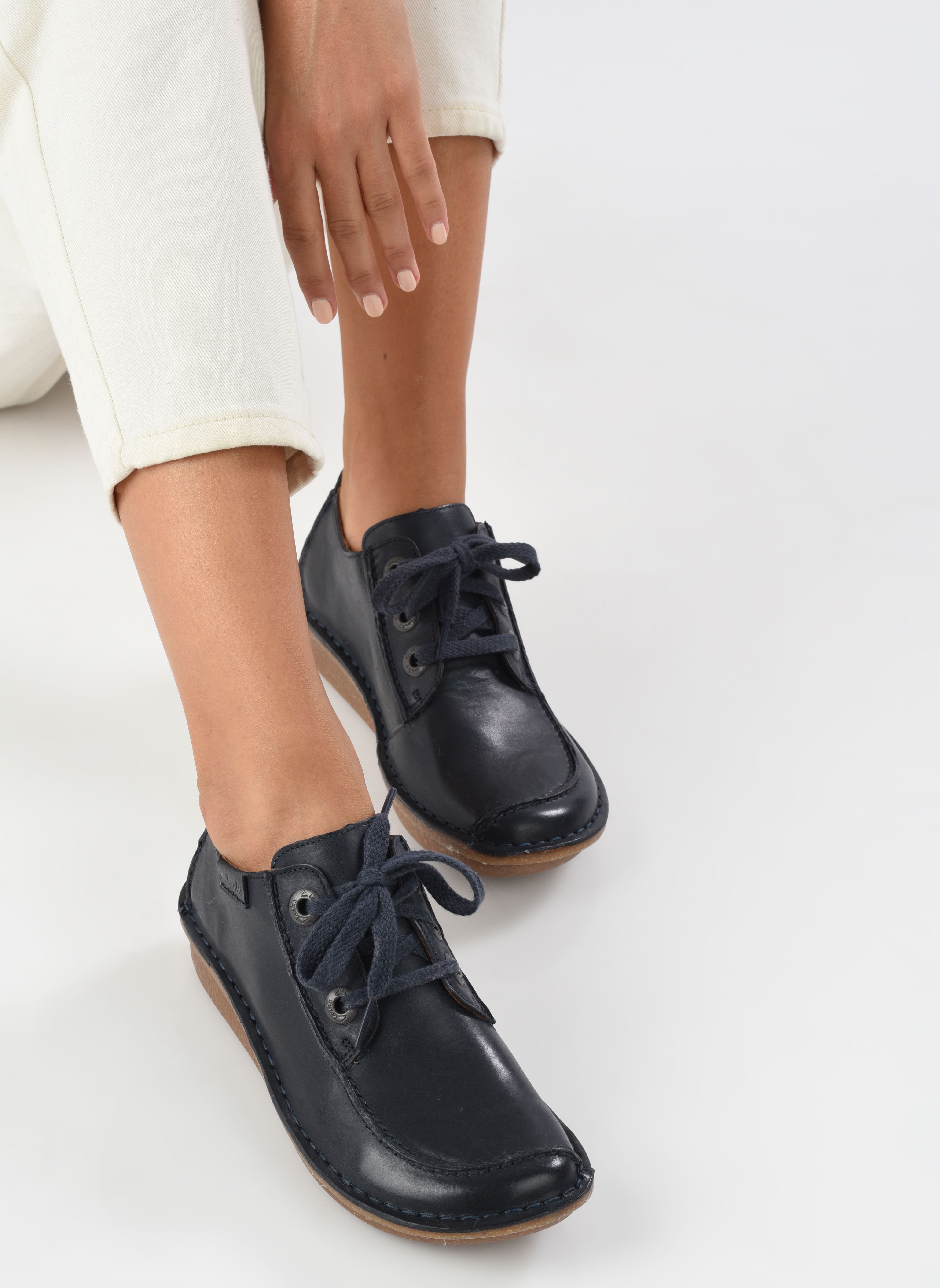 Scarpe Oxford Clarks Funny Dream Donna – In Pelle, Con Zeppa Comoda E Design Vintage | Allacciatura Con Occhielli Marchiati Clarks