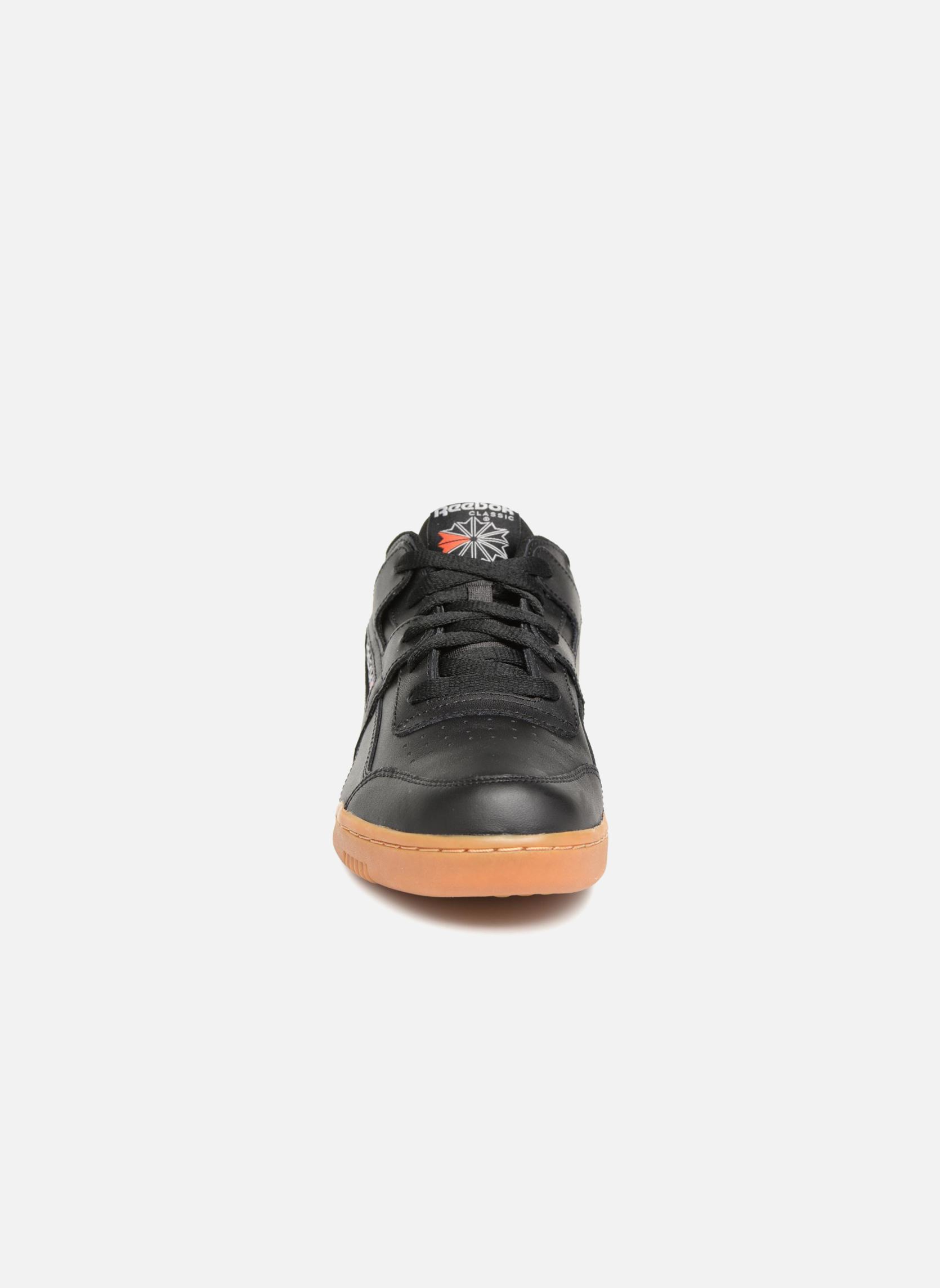 Baskets basses Workout Plus homme noir Reebok Baskets basses Workout Plus homme noir BlackCarbonClassic RedReebok R