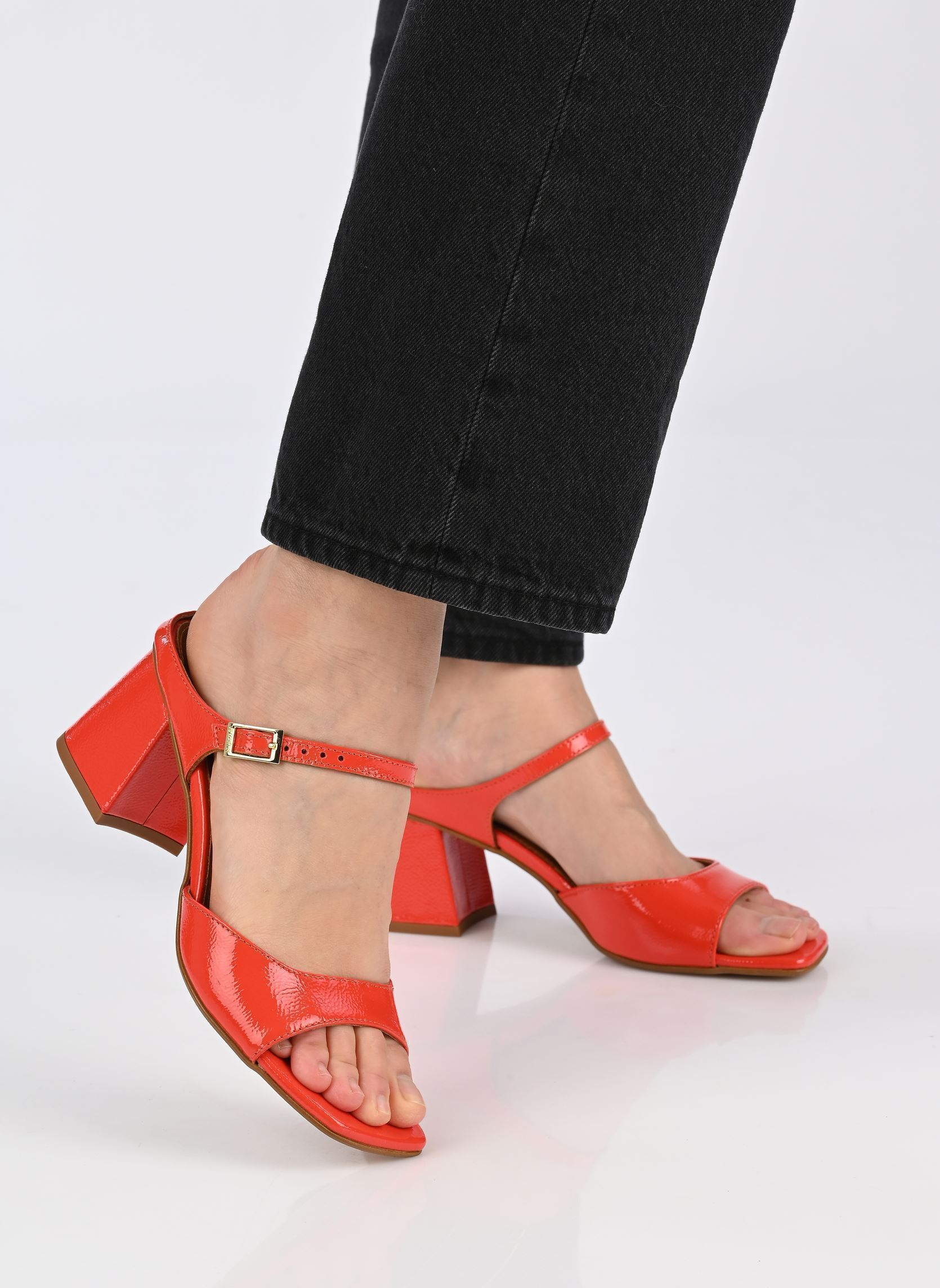 Pantoletten Diaz damen rot JB Martin Pantoletten Diaz damen rot Vernis Magma