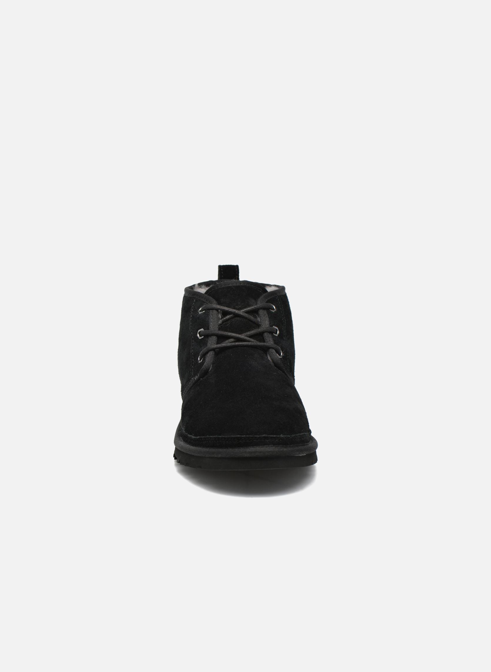 Bottes fourrées M Neumel homme noir UGG Bottes fourrées M Neumel homme noir BLACK