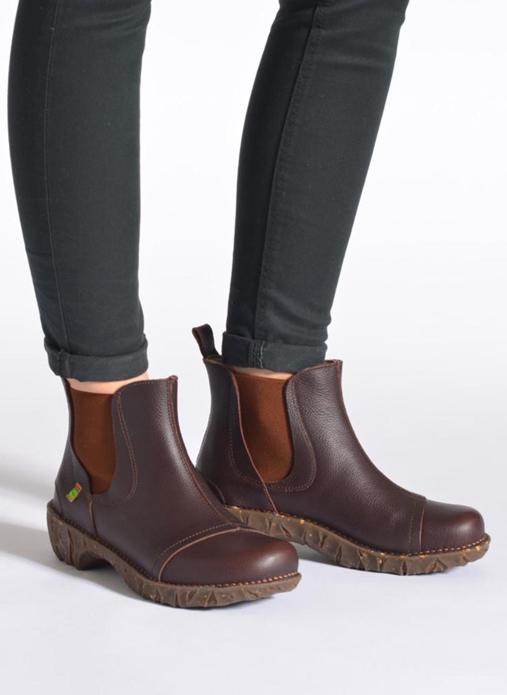 Bottines basses Yggdrasil N158 femme noir El Naturalista Bottines basses Yggdrasil N158 femme noir BLACK SOFT GRAIN
