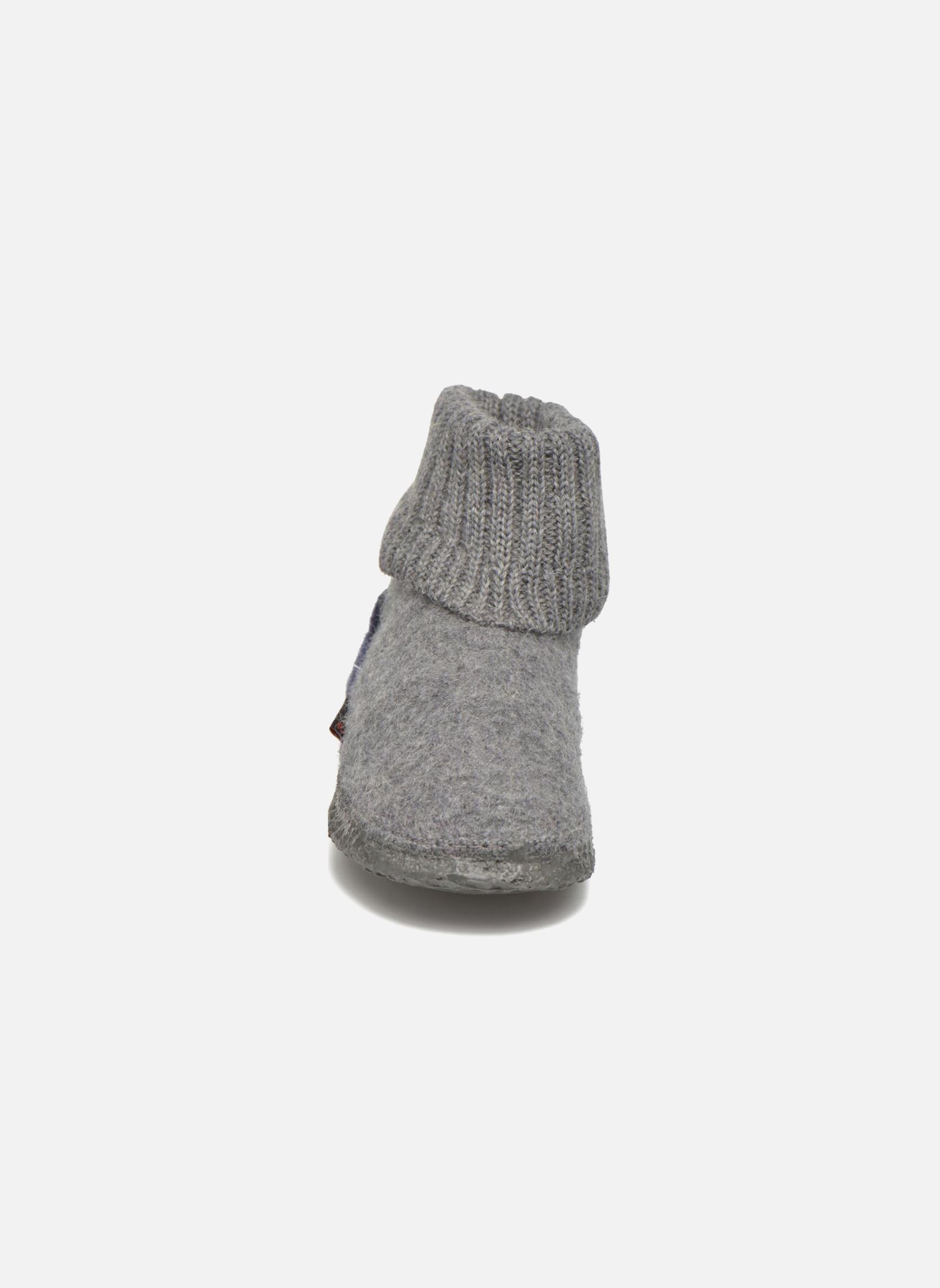 Chaussons Kramsach Kids gris Giesswein Chaussons Kramsach Kids gris Schiefer