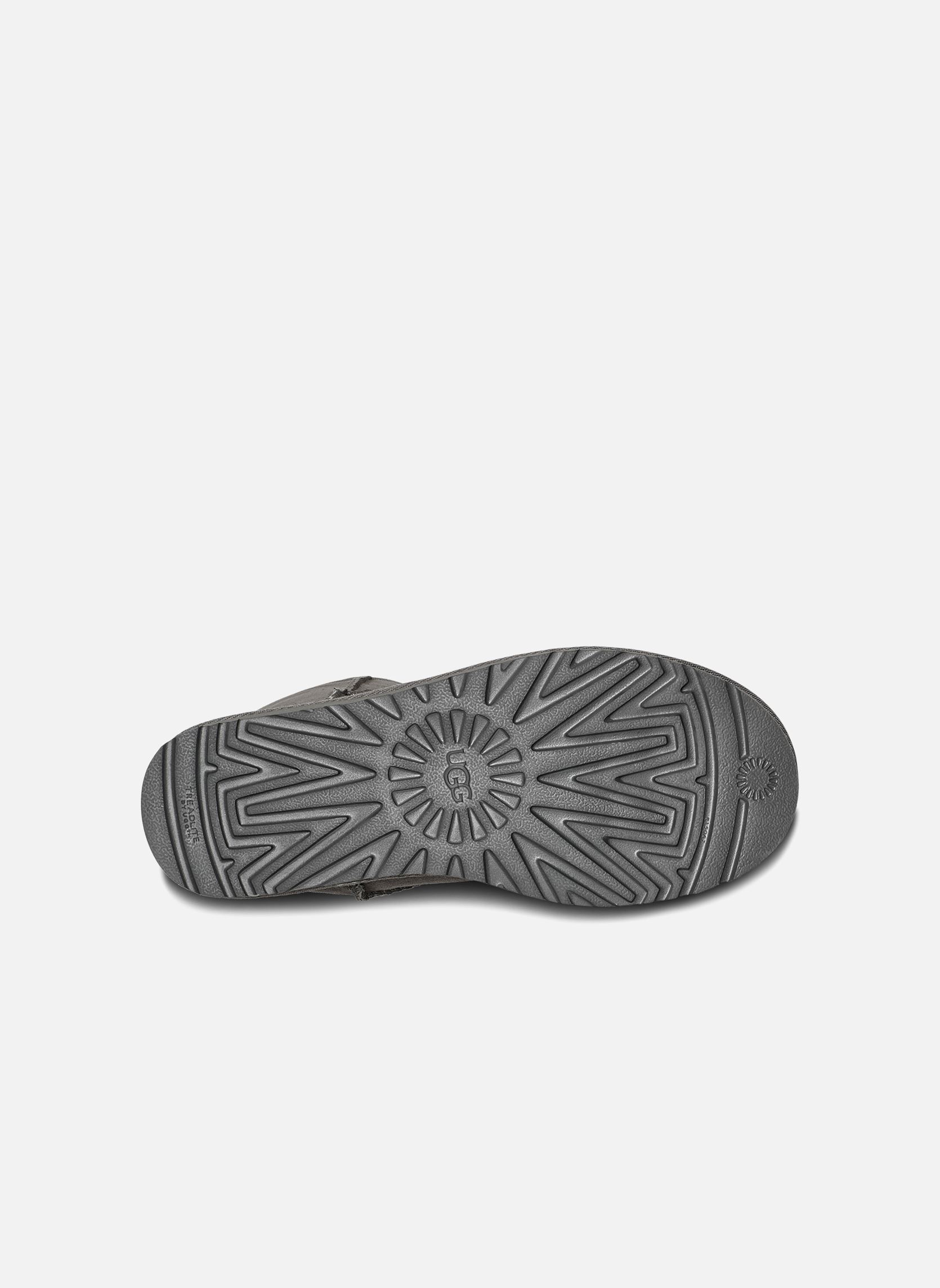 Bottines fourrées W Classic Short II femme gris UGG Bottines fourrées W Classic Short II femme gris GREY