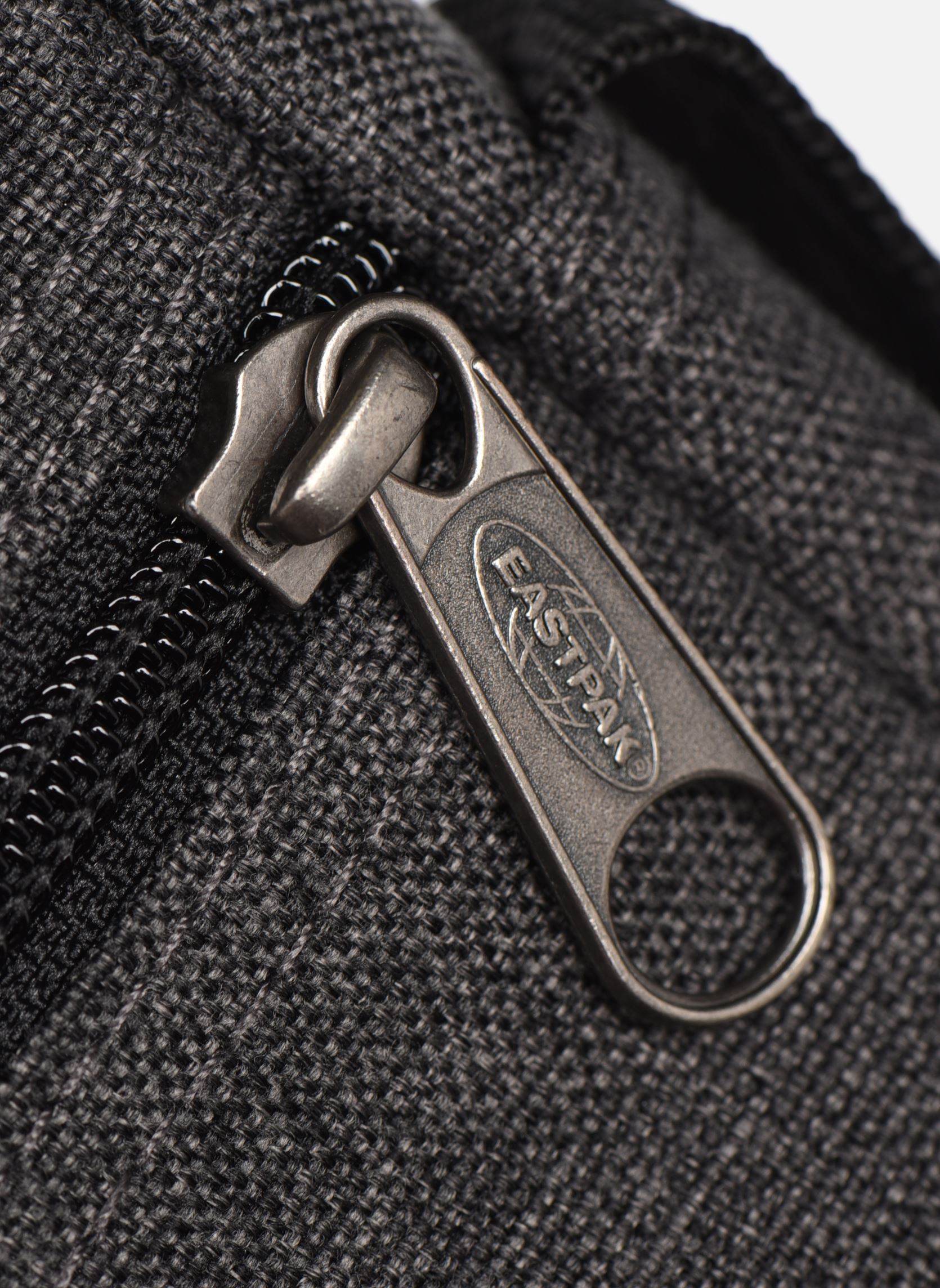 Sacs bandoulière The One noir Eastpak Sacs bandoulière The One noir Black Denim
