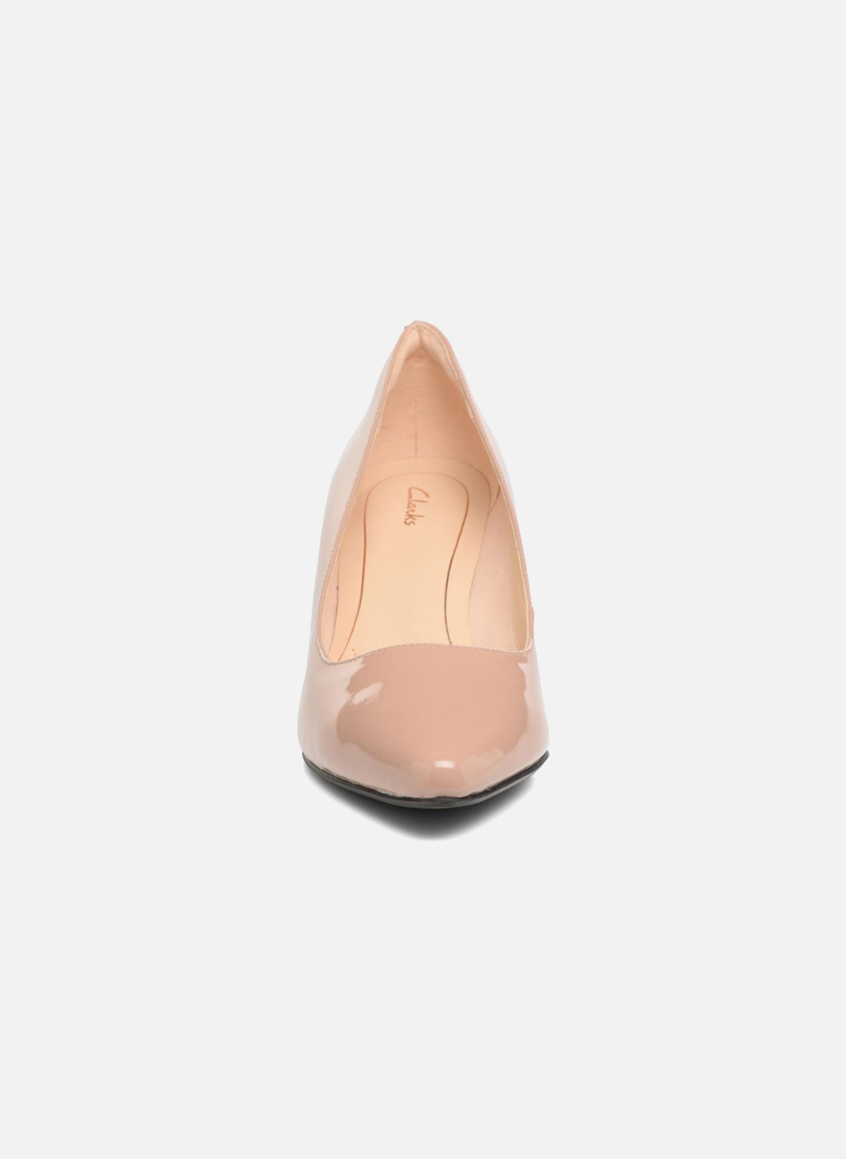 Pumps Isidora Faye damen beige Clarks Pumps Isidora Faye damen beige NUDE PATENT