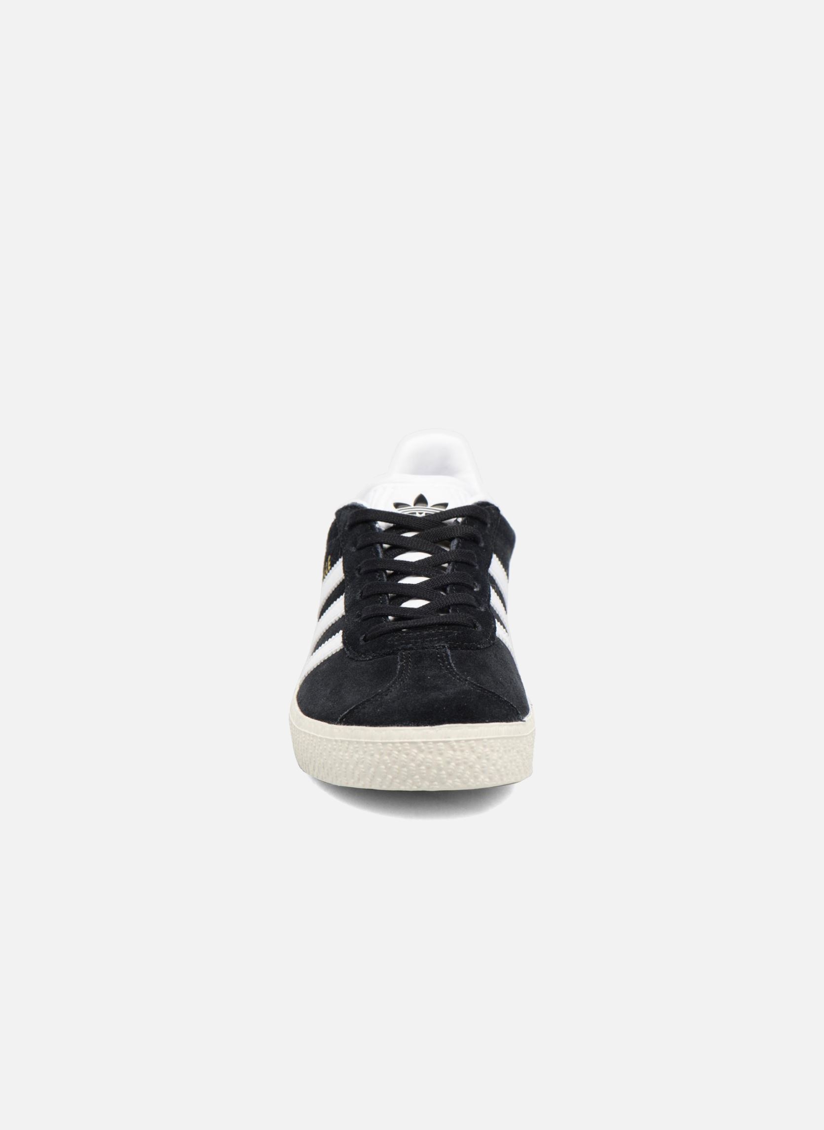 Baskets basses GAZELLE C noir adidas originals Baskets basses GAZELLE C noir NOIESS/FTWBLA/ORMETA