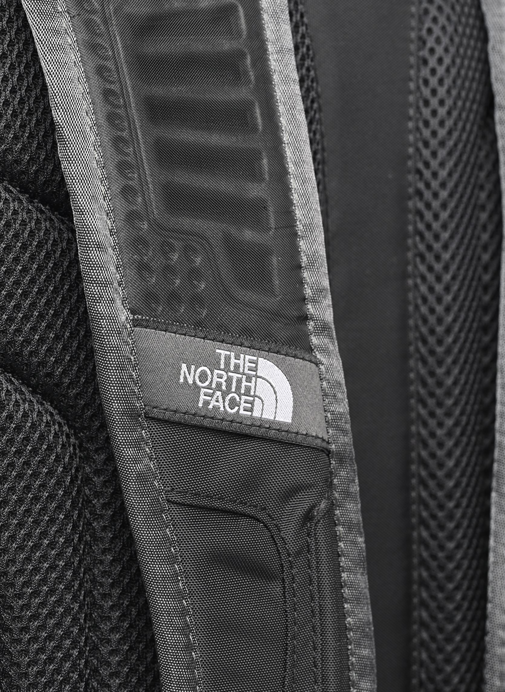 Rugtassen Borealis Classic grijs The North Face Rugtassen Borealis Classic grijs TNF BLACK-ASPHALT GREY
