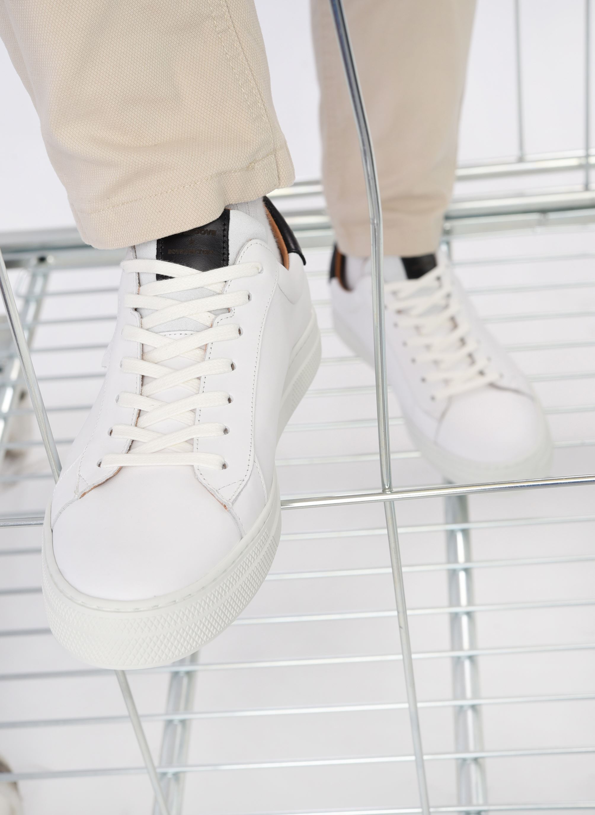 Baskets basses Spark Clay homme blanc Schmoove Baskets basses Spark Clay homme blanc WHITE/BLACK