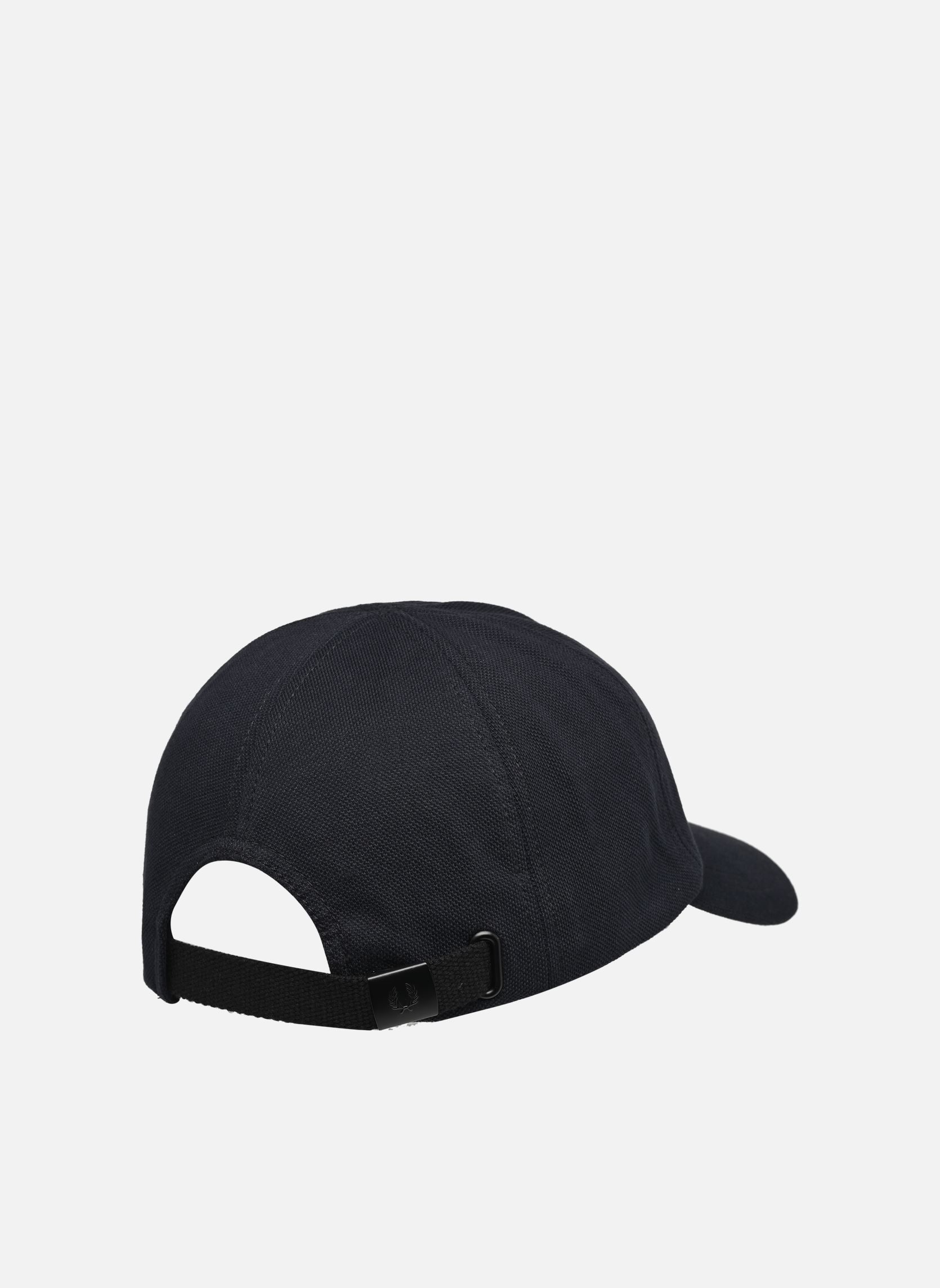 Casquettes Pique Classic Cap bleu Fred Perry Casquettes Pique Classic Cap bleu NAVY/SNOW WHITE