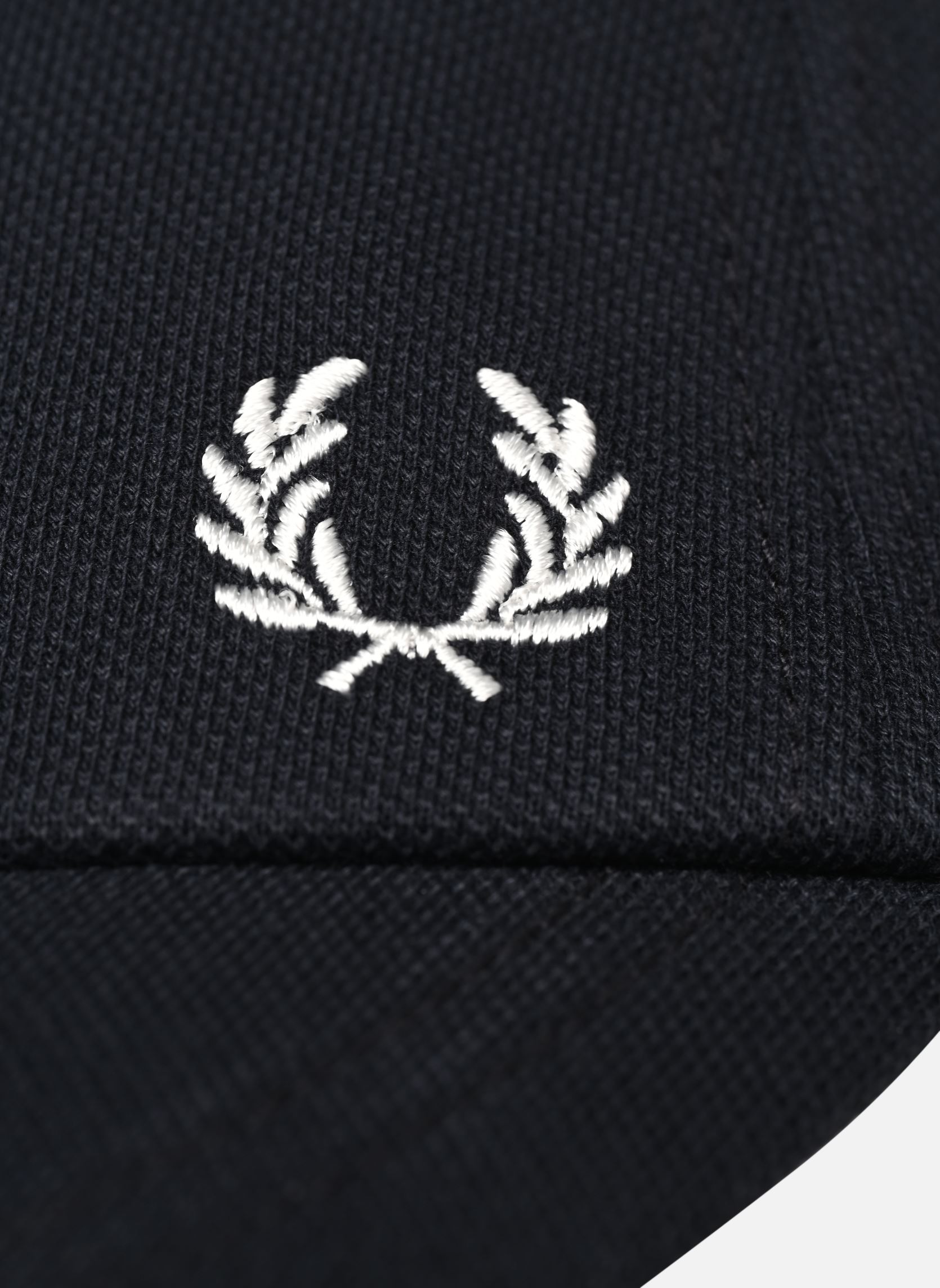 Casquettes Pique Classic Cap bleu Fred Perry Casquettes Pique Classic Cap bleu NAVY/SNOW WHITE