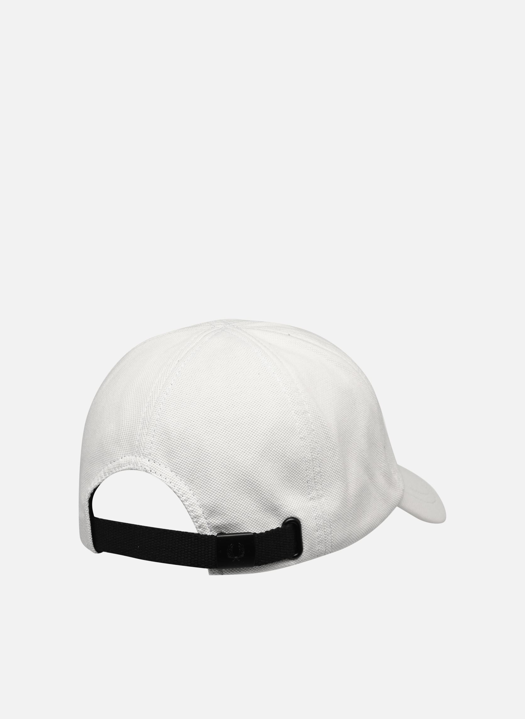 Cappellini Pique Classic Cap bianco Fred Perry Cappellini Pique Classic Cap bianco SNW WHT/ WRM STN