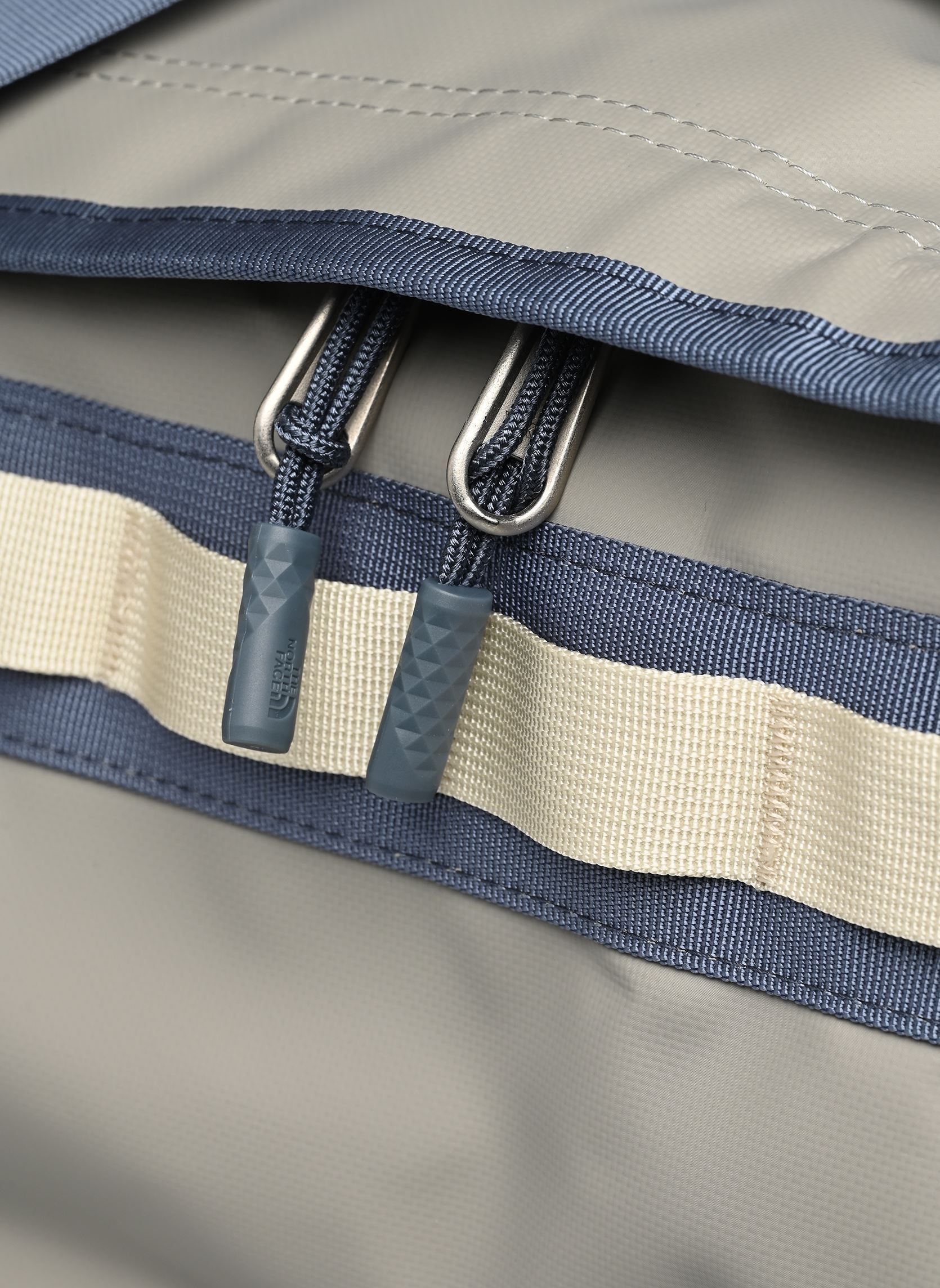 Reisetaschen BASE CAMP DUFFEL - L beige The North Face Reisetaschen BASE CAMP DUFFEL - L beige STONE SLAB/GRAN