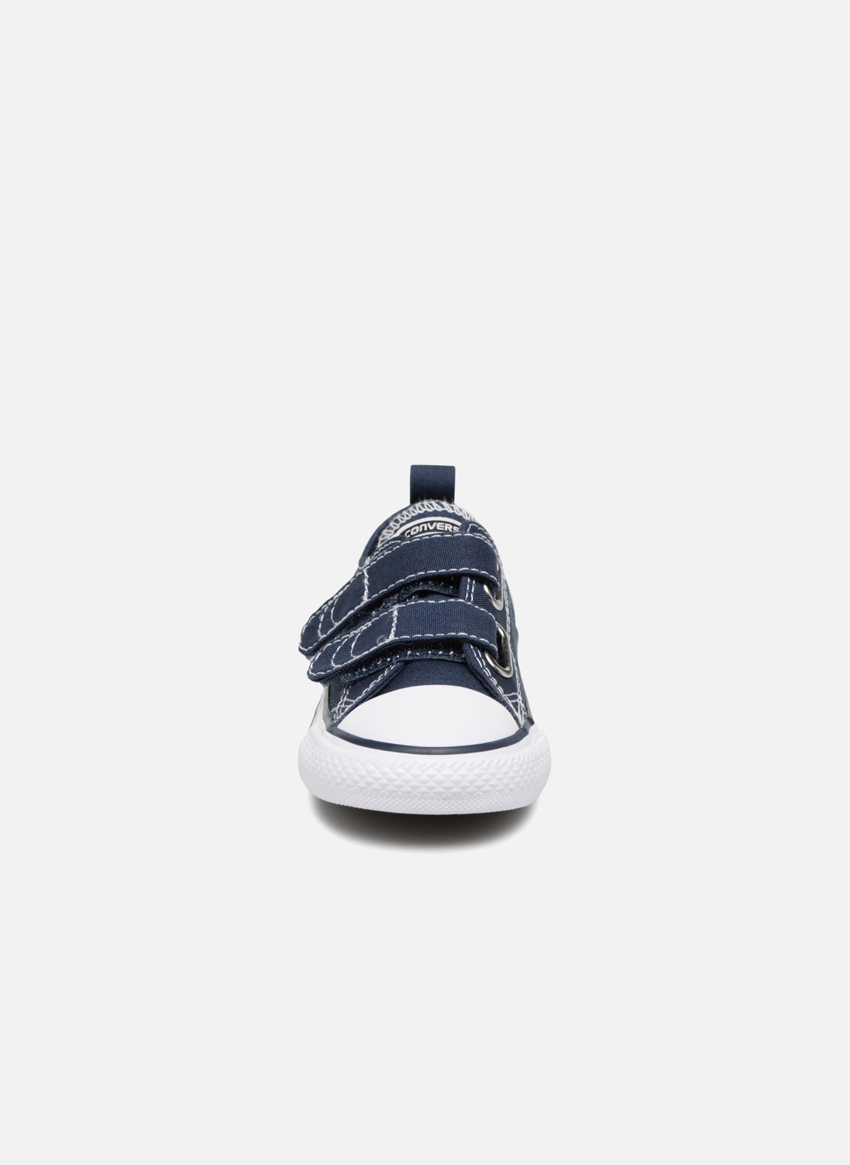 Niedrige Sneaker Chuck Taylor 2V Ox blau Converse Niedrige Sneaker Chuck Taylor 2V Ox blau Navywhite