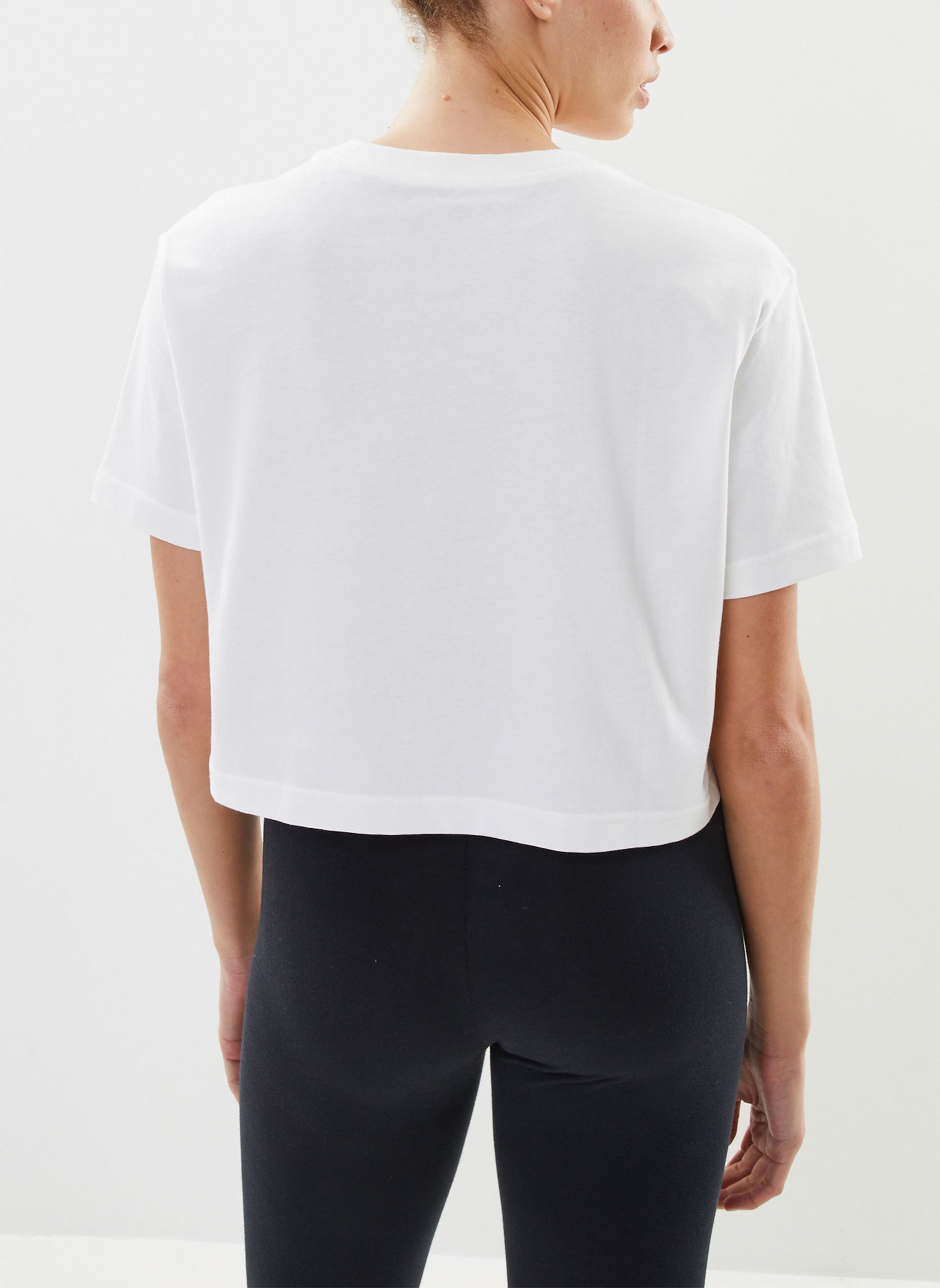 T-shirts W Nike Sportwear Tee Essential Crp Icn F dames wit Nike T-shirts W Nike Sportwear Tee Essential Crp Icn F dames wit WHITEBLACK