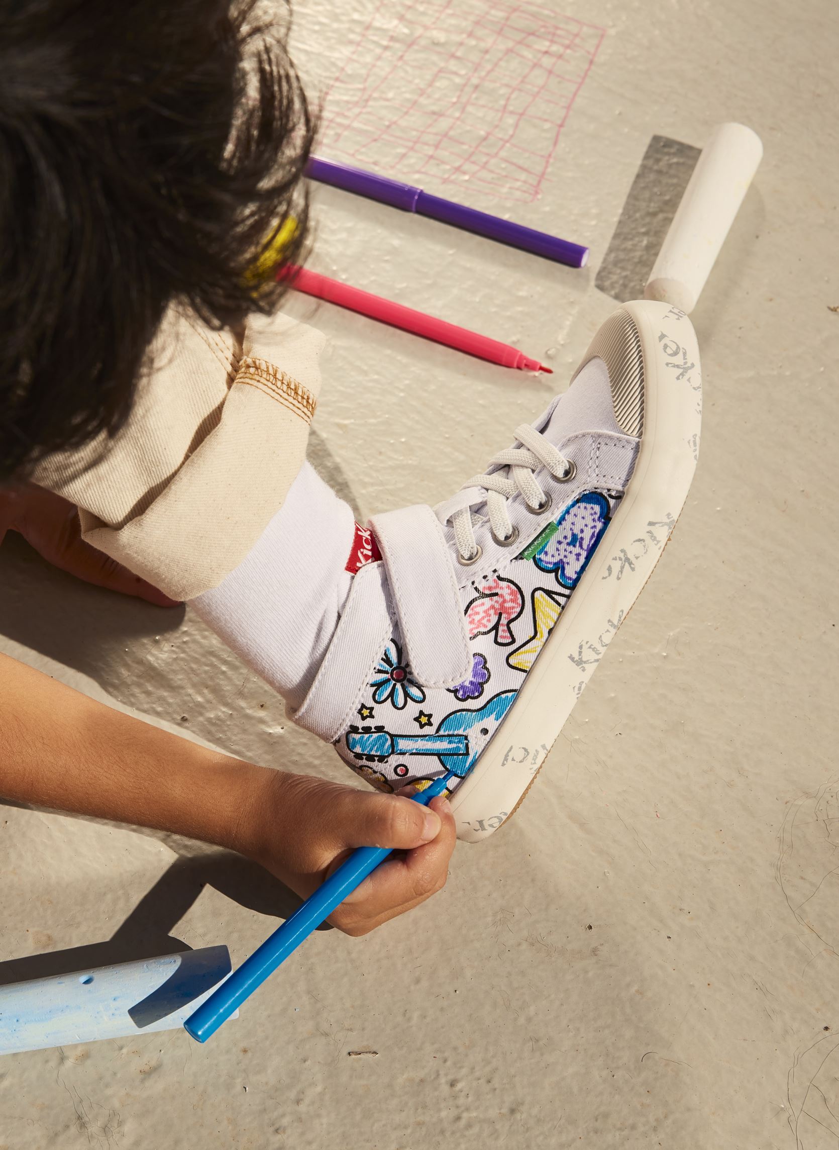 Niedrige Sneaker Gody weiß Kickers Niedrige Sneaker Gody weiß BLANC IMPRIMÉ