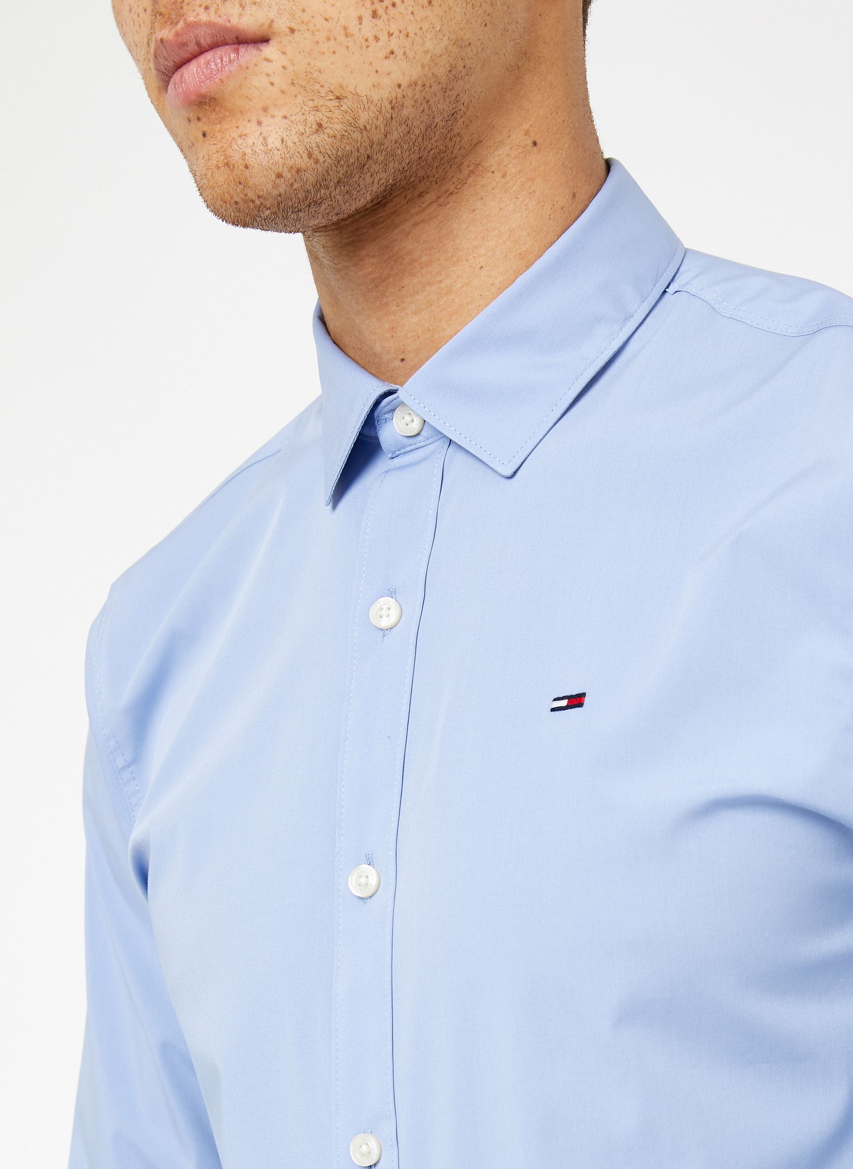 Chemises TJM ORIGINAL STRETCH SHIRT homme bleu Tommy Jeans Chemises TJM ORIGINAL STRETCH SHIRT homme bleu LAVENDER LUSTRE