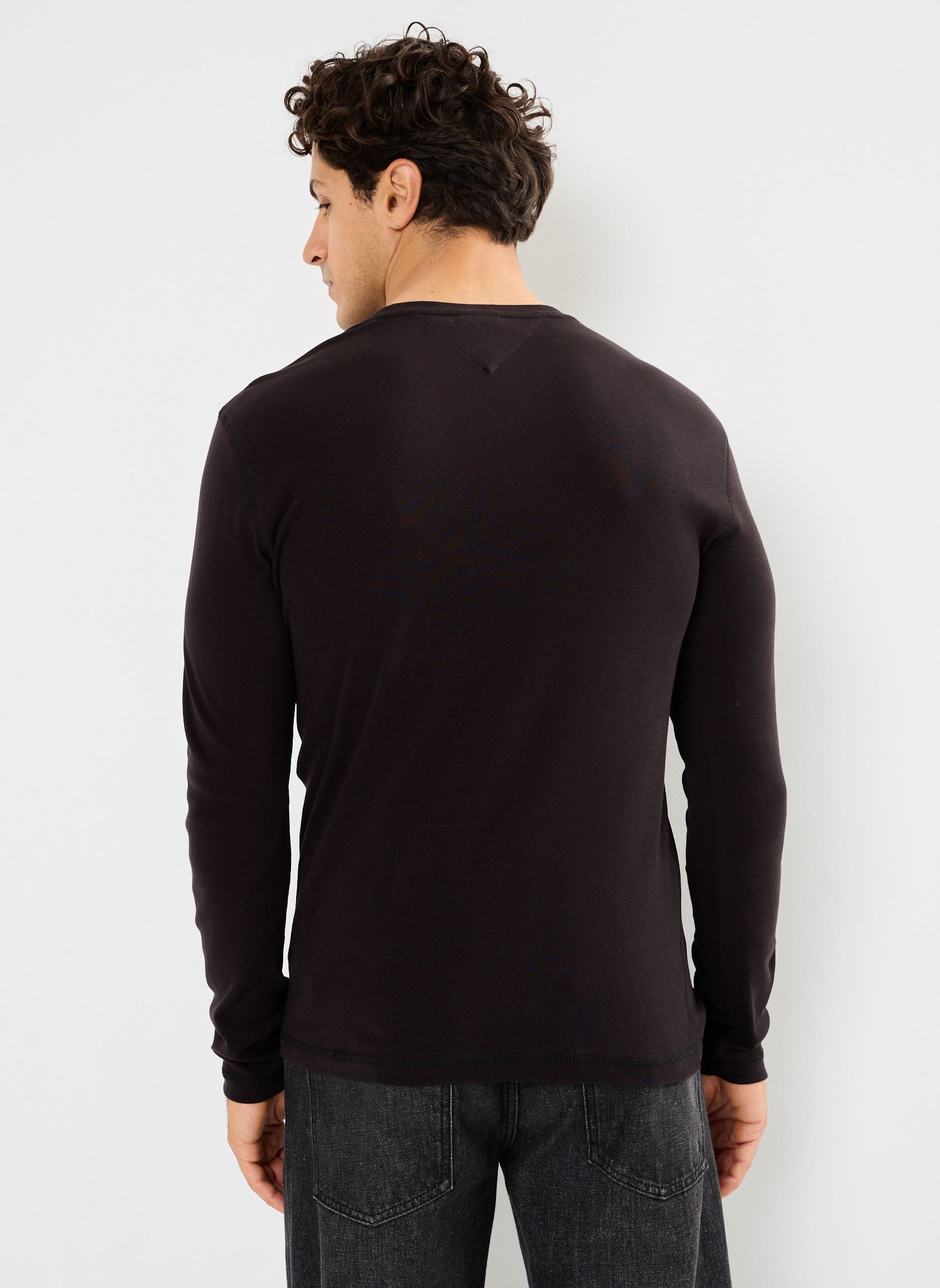 Tee-shirts TJM ORIGINAL RIB LONGSLEEVE TEE homme noir Tommy Jeans Tee-shirts TJM ORIGINAL RIB LONGSLEEVE TEE homme noir BLACK