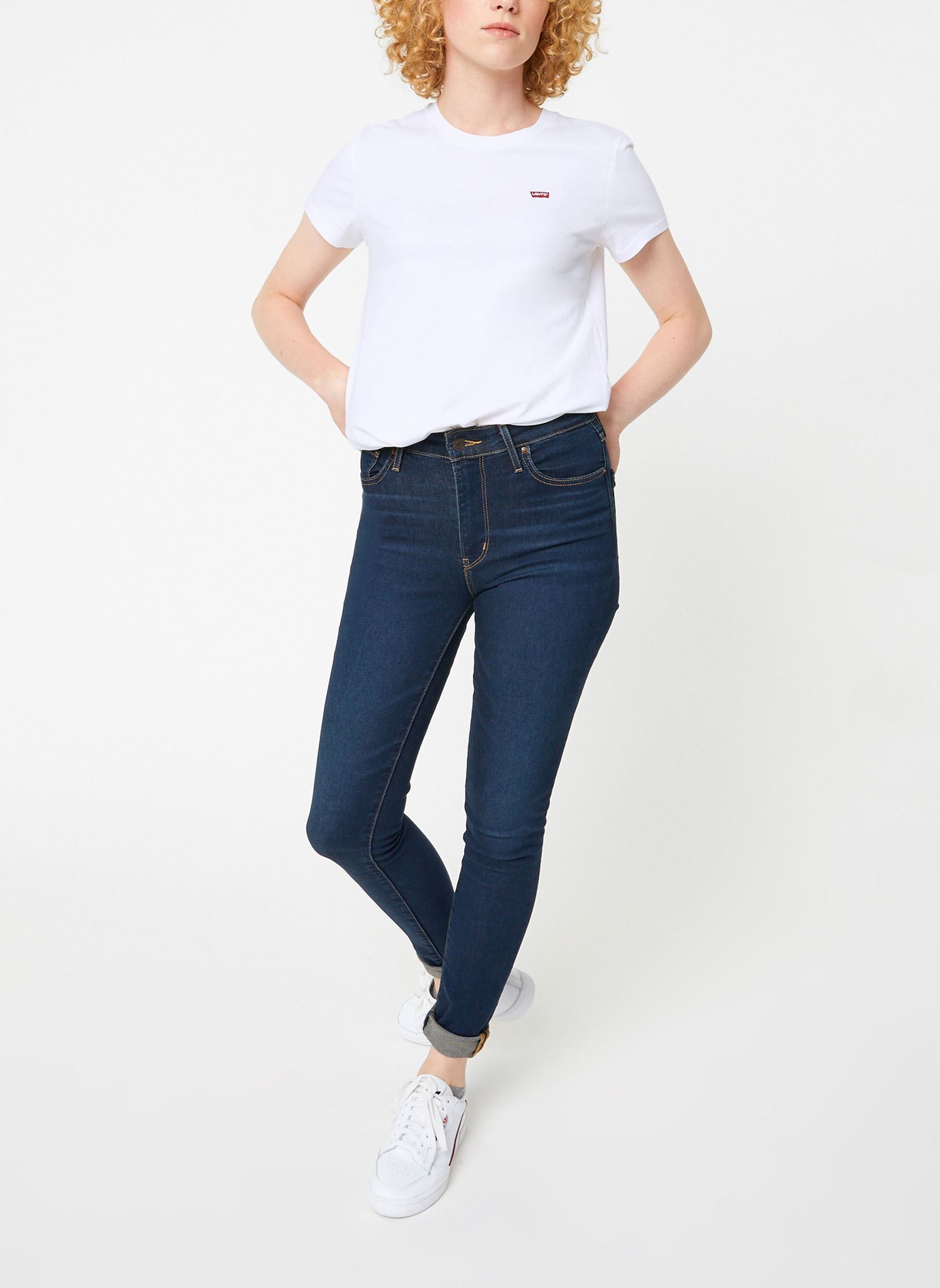 T-shirts Perfect Tee W dames wit Levi's T-shirts Perfect Tee W dames wit WHITE CN-100XX