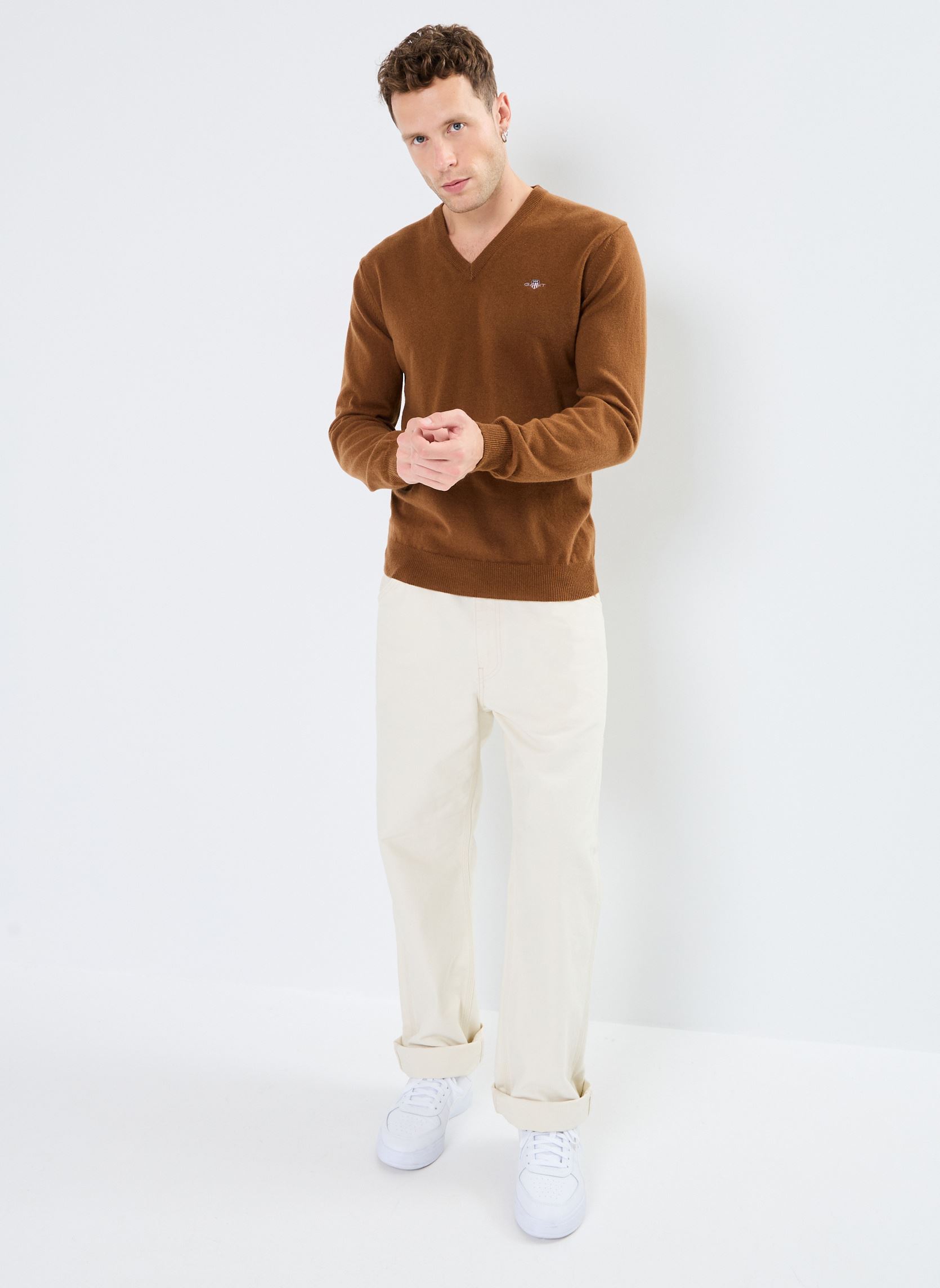 Pulls Superfine Lambswool V-Neck homme marron GANT Pulls Superfine Lambswool V-Neck homme marron OCRE BRULE