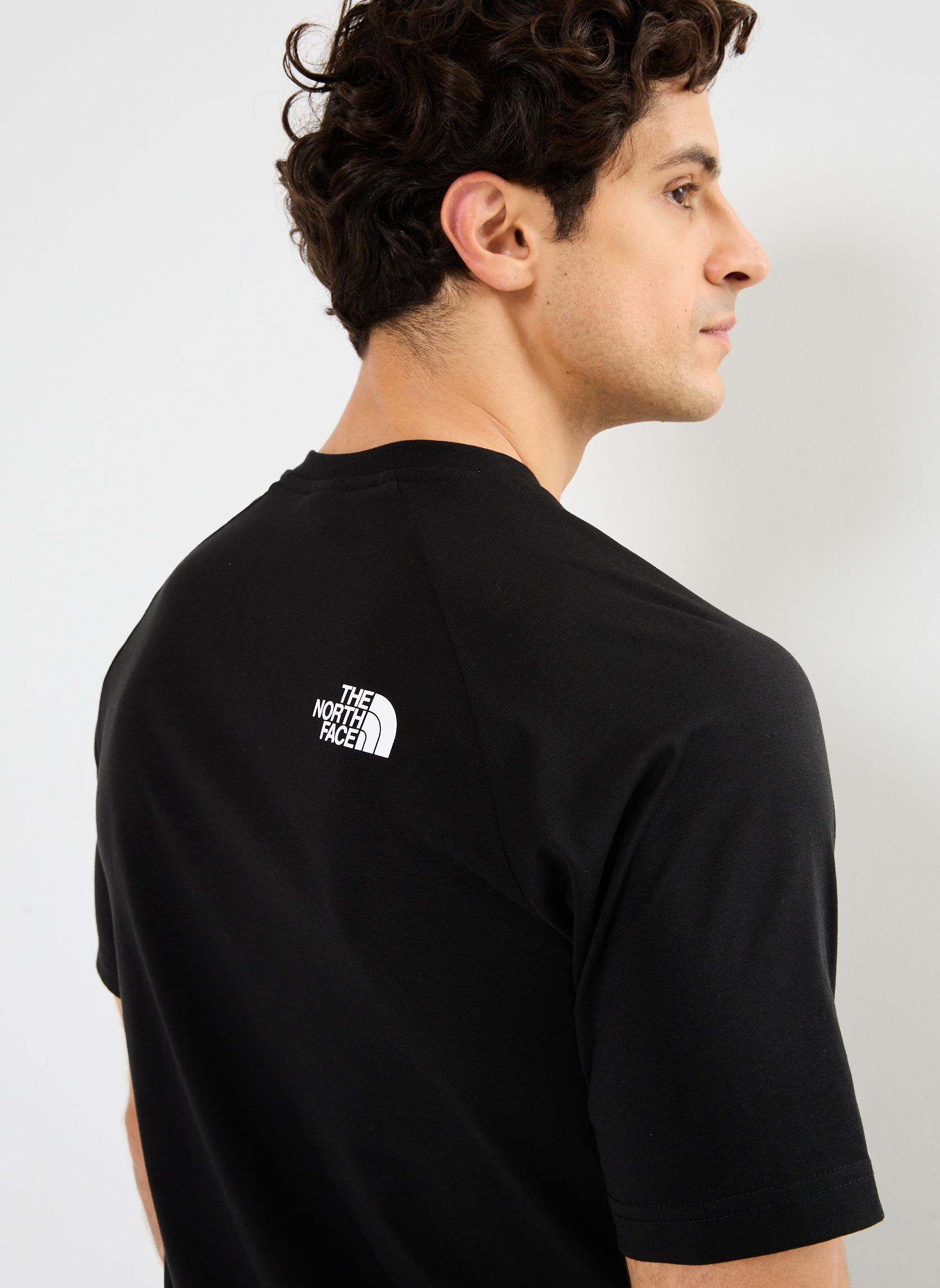 Tee-shirts M S/S RAGLAN EASY TEE homme noir The North Face Tee-shirts M S/S RAGLAN EASY TEE homme noir TNF BLACK