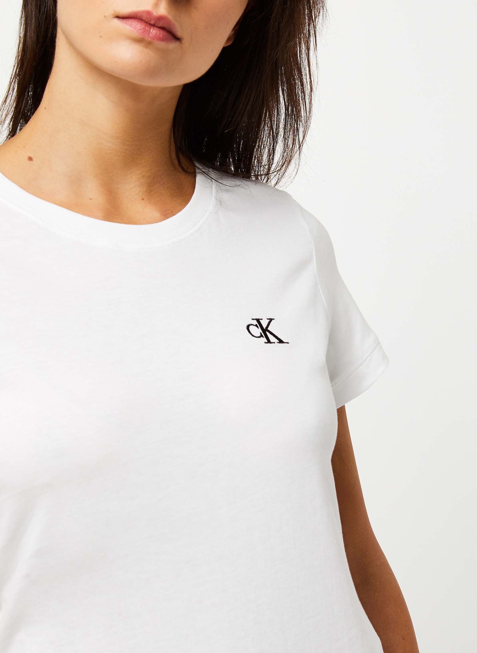 Tee-shirts CK Embroidery Slim Tee femme blanc Calvin Klein Jeans Tee-shirts CK Embroidery Slim Tee femme blanc BRIGHT WHITE W