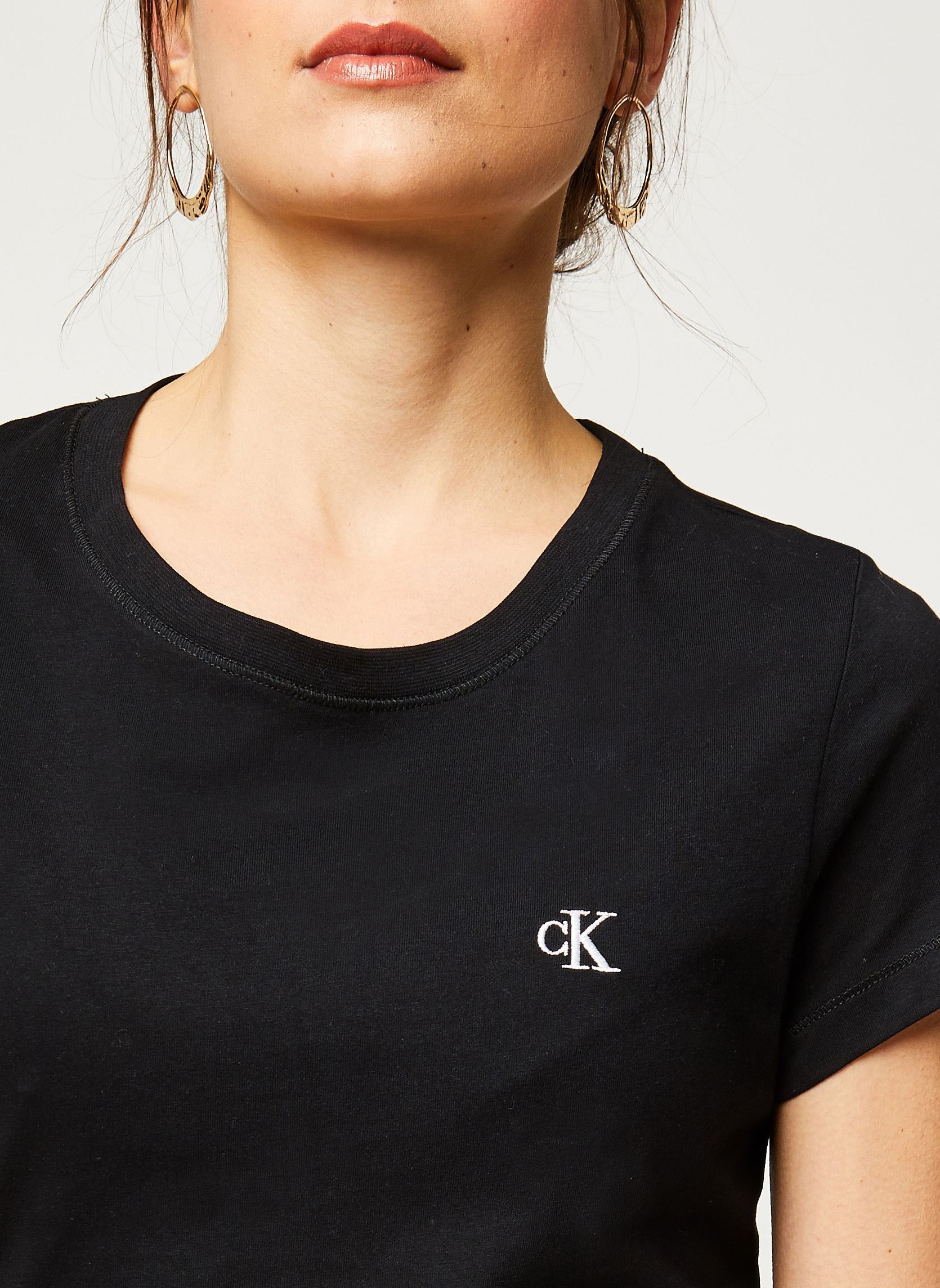 Tee-shirts CK Embroidery Slim Tee femme noir Calvin Klein Jeans Tee-shirts CK Embroidery Slim Tee femme noir CK BLACK
