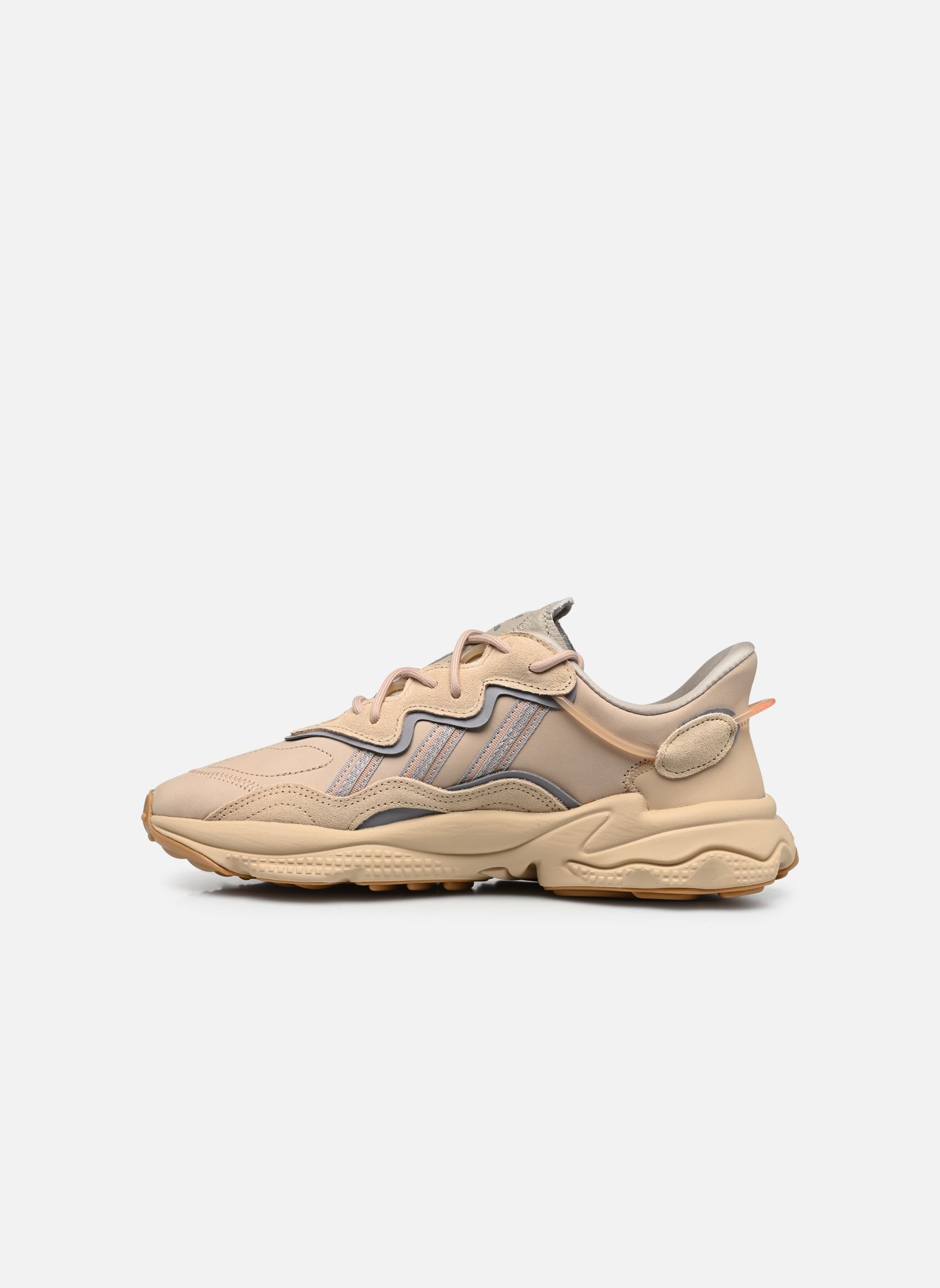 Baskets basses Ozweego homme beige adidas originals Baskets basses Ozweego homme beige STPANU/LBROWN/SOLRED