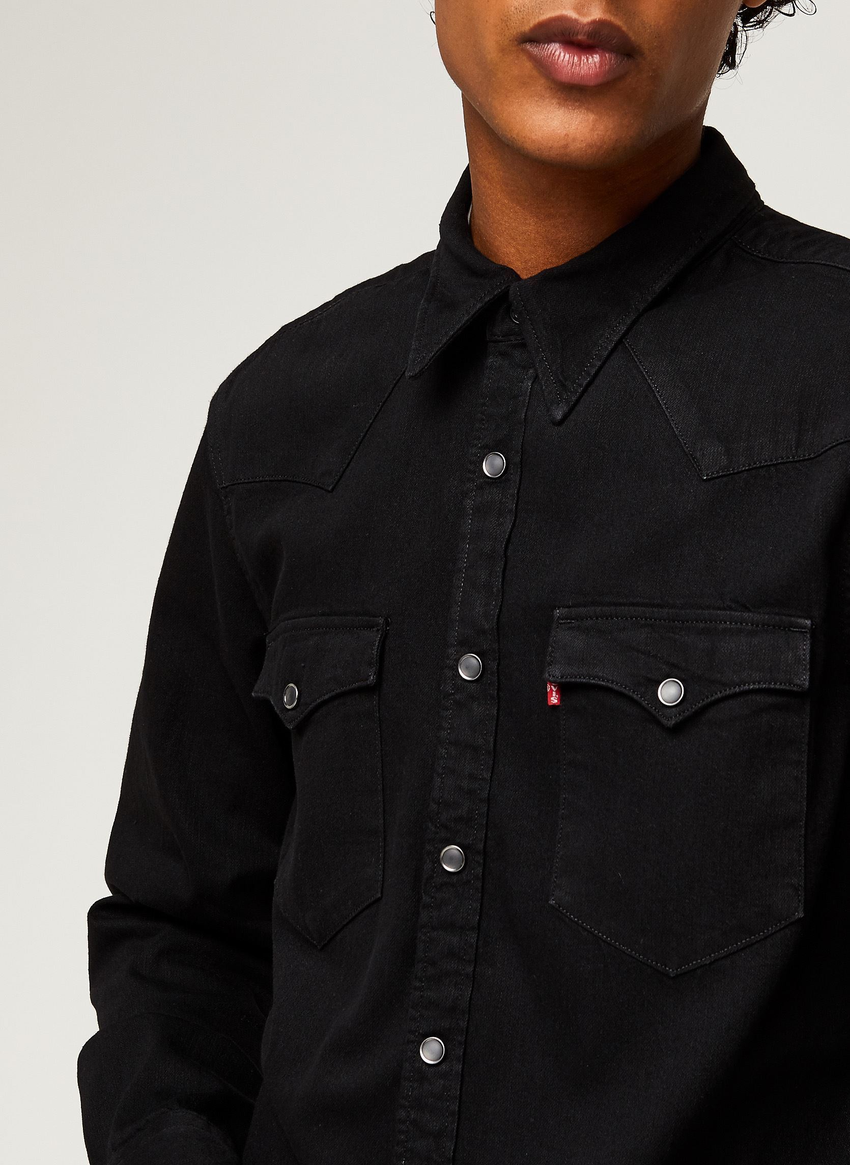 Chemises BARSTOW WESTERN STANDARD homme noir Levi's Chemises BARSTOW WESTERN STANDARD homme noir MARBLE BLACK DENIM RINSE