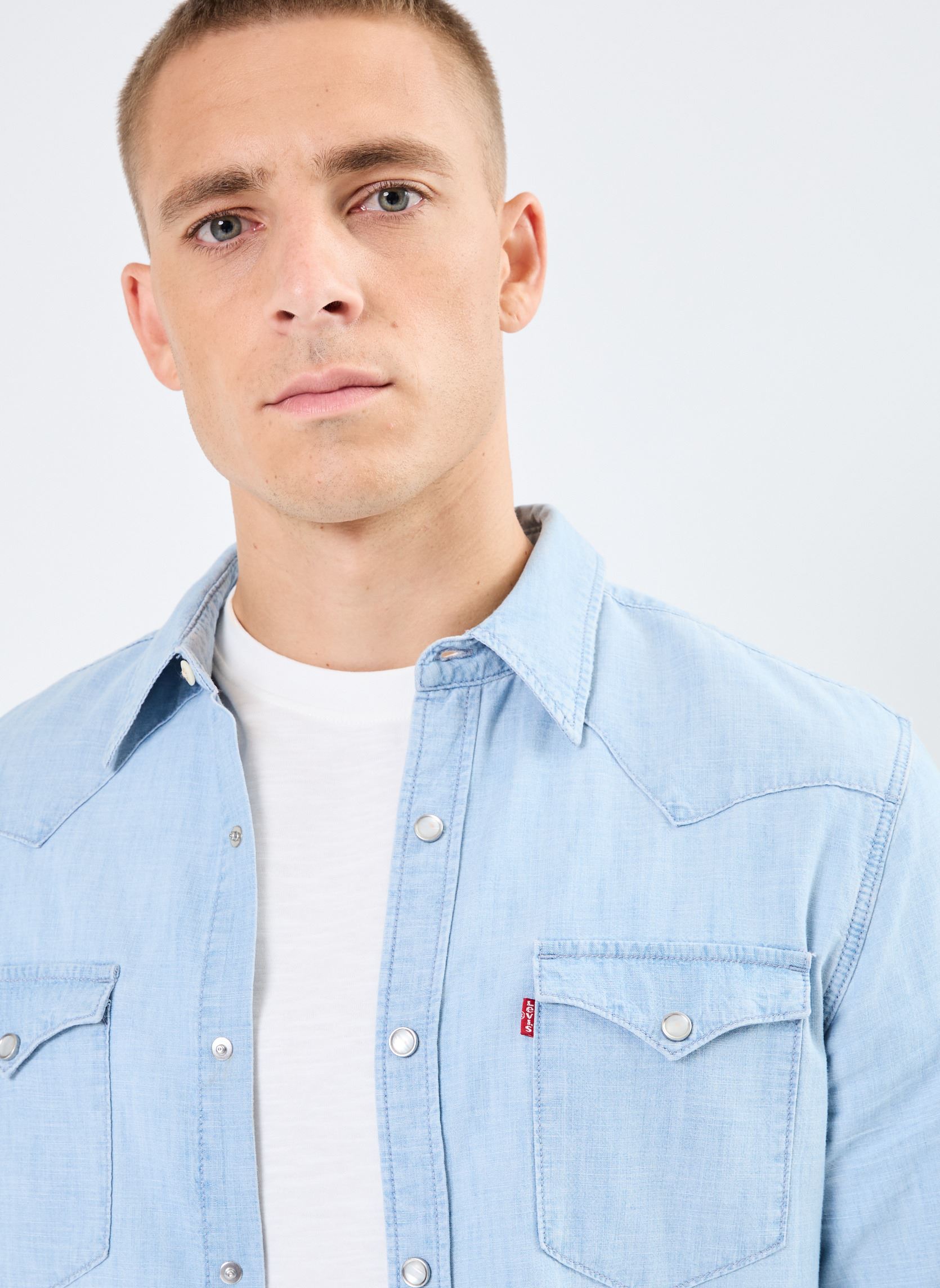 Chemises BARSTOW WESTERN STANDARD homme bleu Levi's Chemises BARSTOW WESTERN STANDARD homme bleu BURNETT LIGHT CHAMBR