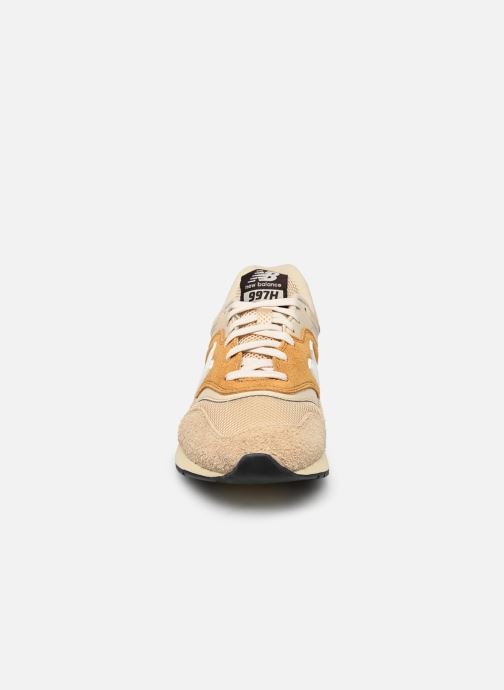 New Balance CM997 (Beige) - Sneakers chez Sarenza (596822)