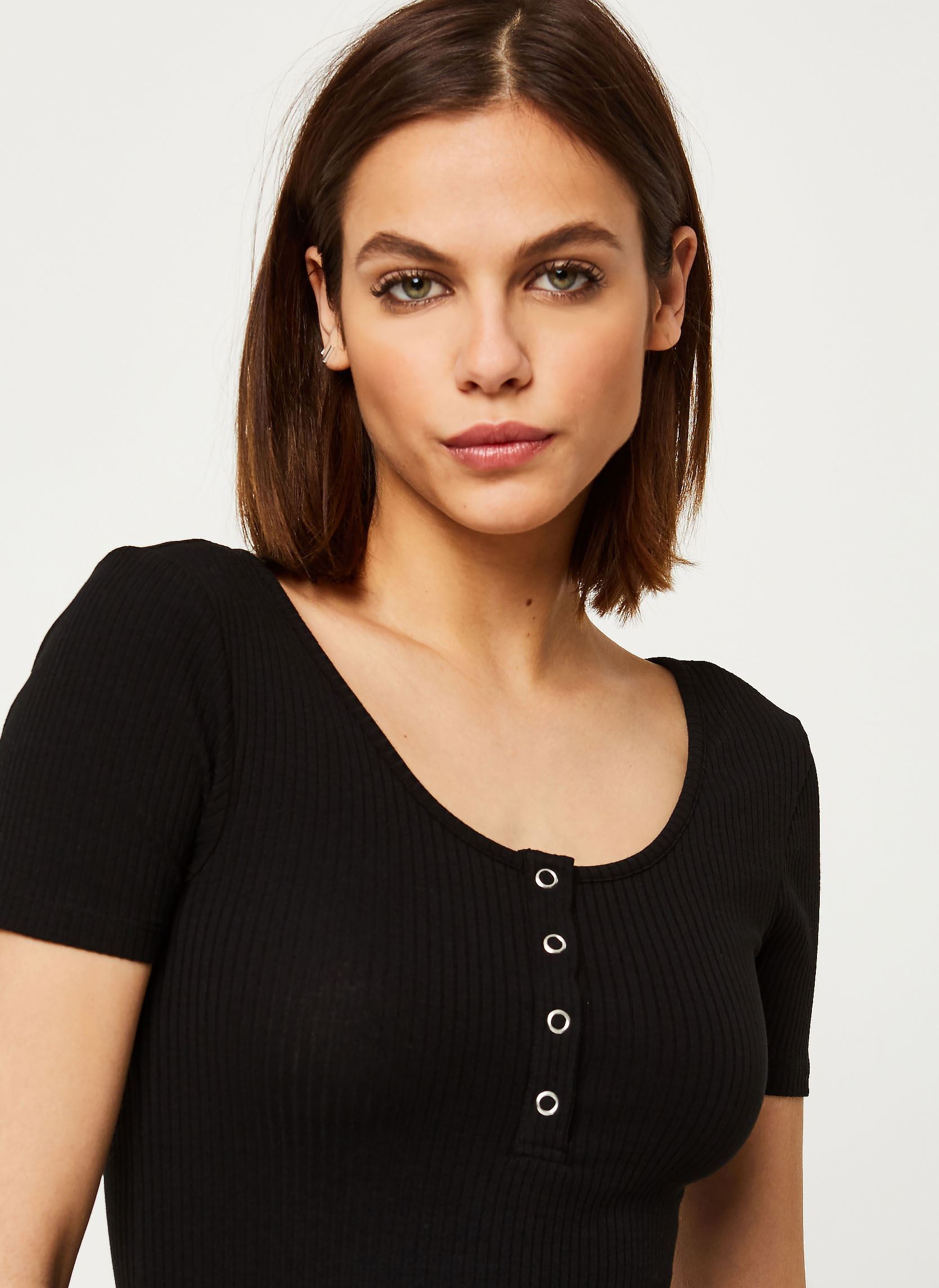 Tee-shirts T-Shirt Pckitte Ss Top Noos Bc femme noir Pieces Tee-shirts T-Shirt Pckitte Ss Top Noos Bc femme noir Black