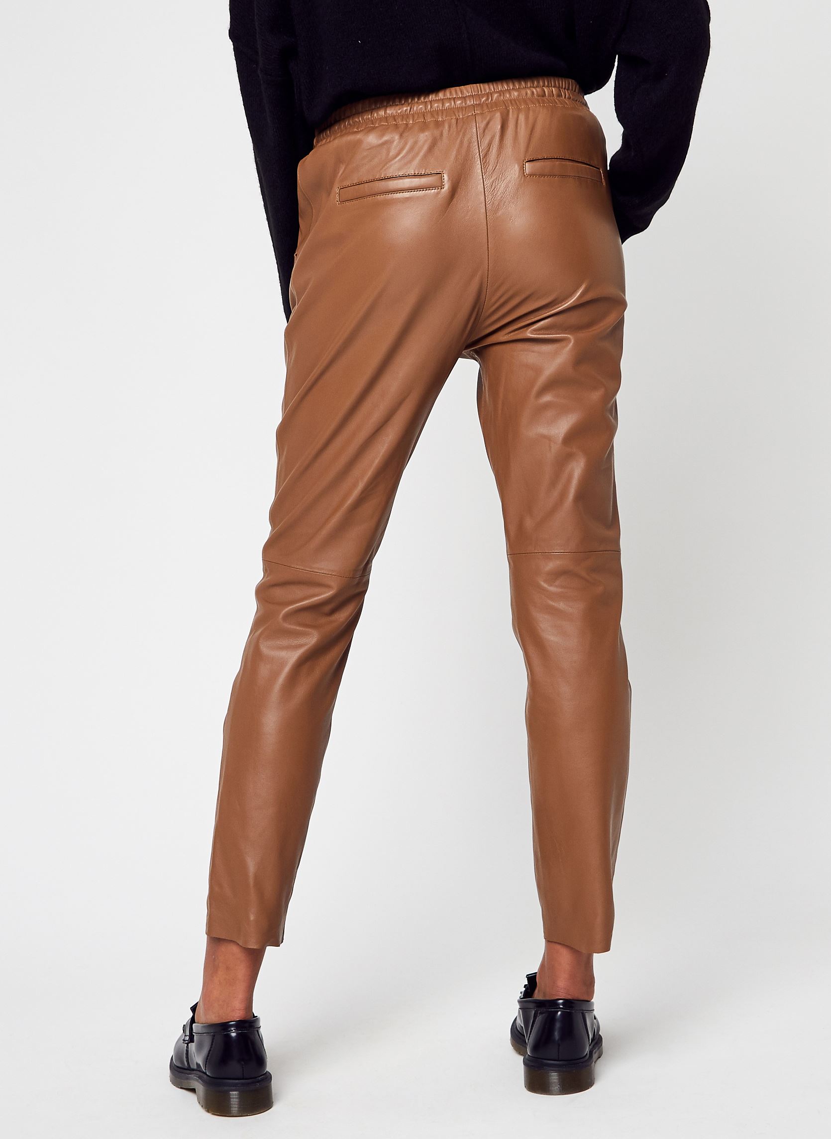 Rechte broeken GIFT dames bruin Oakwood Rechte broeken GIFT dames bruin Coffee