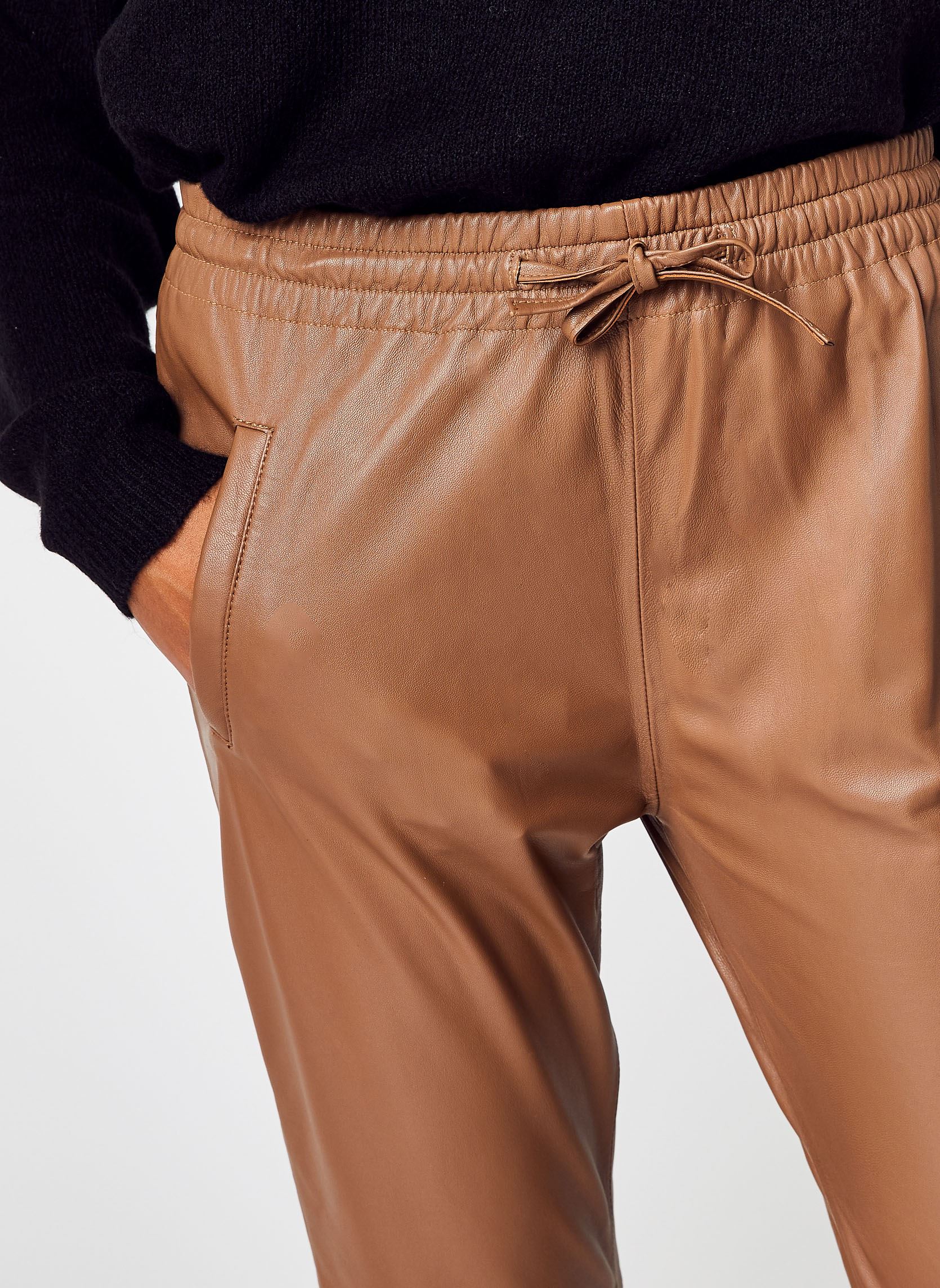 Rechte broeken GIFT dames bruin Oakwood Rechte broeken GIFT dames bruin Coffee