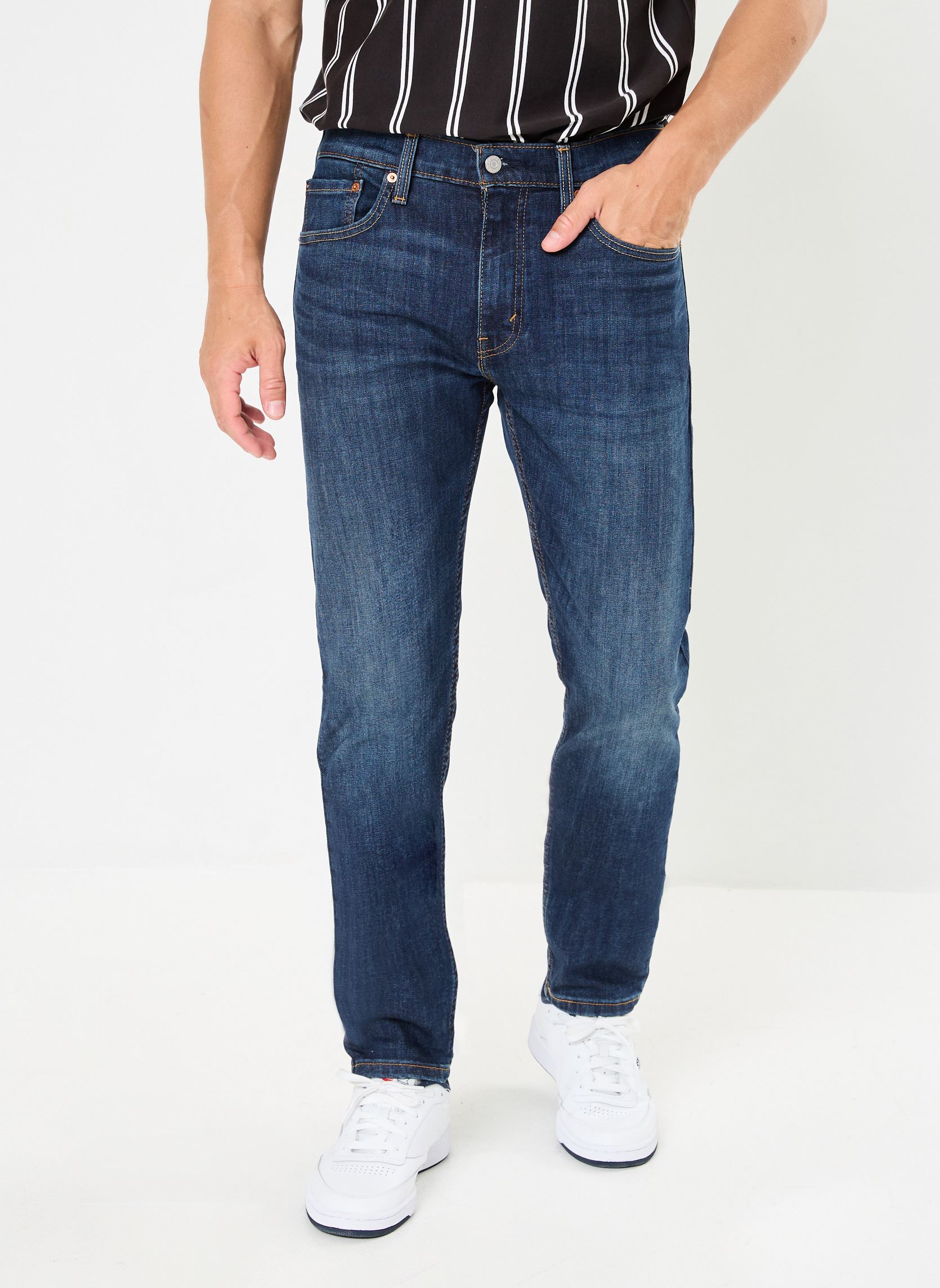 Levi's 512 Slim Taper Fit - Jeans Uomo, Vestibilità Affusolata, Tecnologia WaterLess