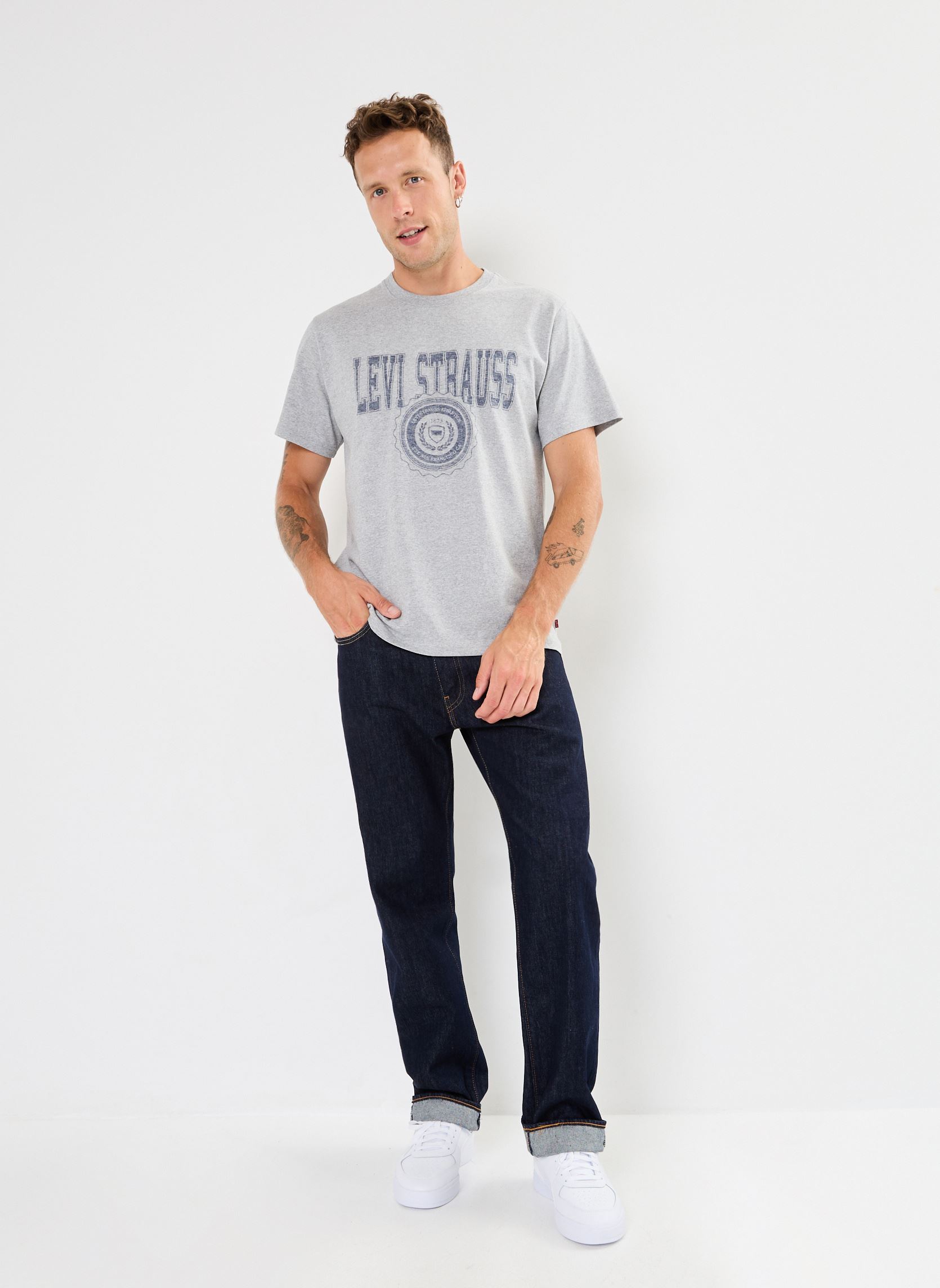 Tee-shirts SS RELAXED FIT TEE homme gris Levi's Tee-shirts SS RELAXED FIT TEE homme gris CIRCLE CREST MED HTR