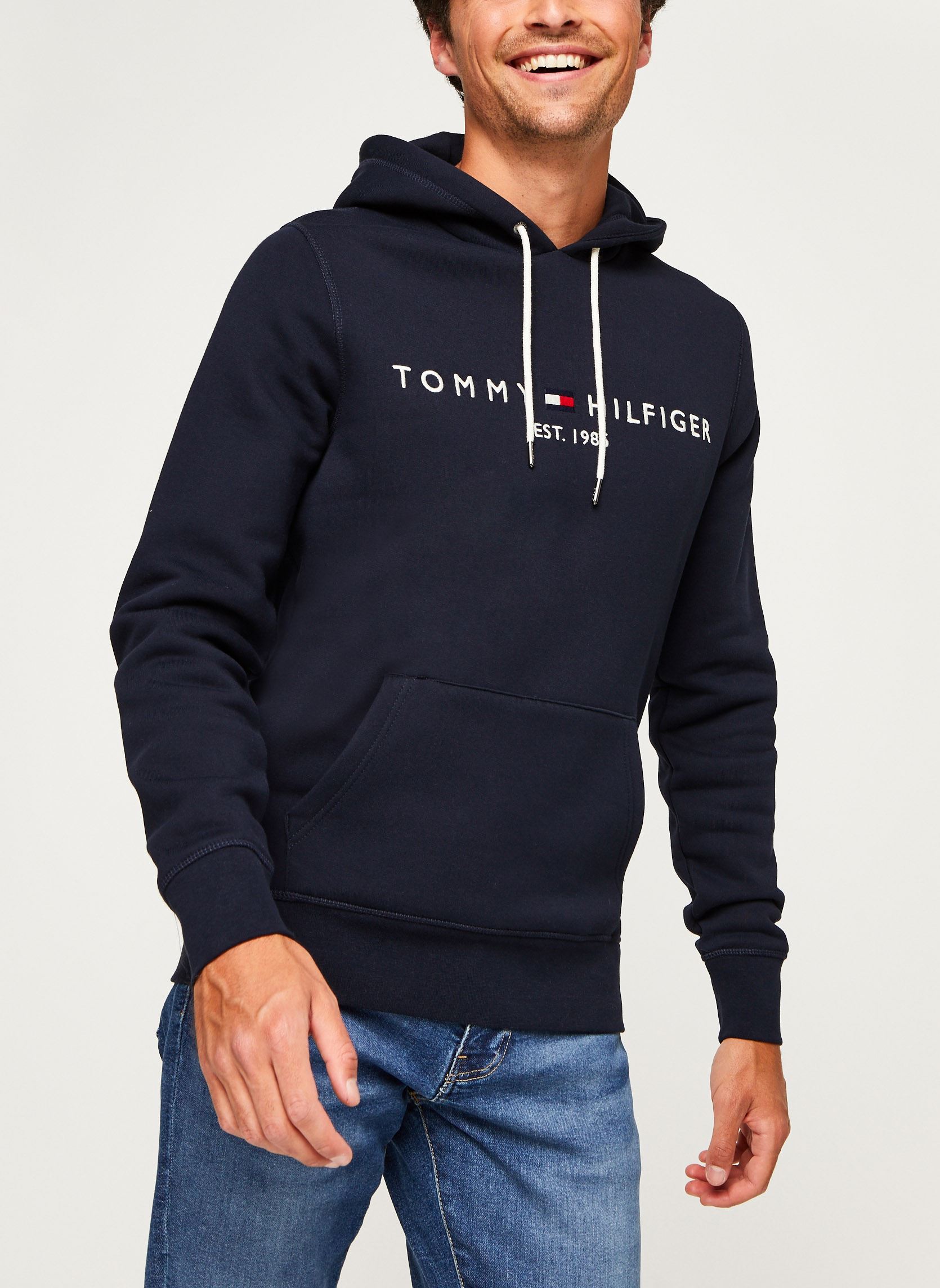 Felpe con cappuccio Core Tommy Logo Hoodie uomo blu Tommy Hilfiger Felpe con cappuccio Core Tommy Logo Hoodie uomo blu SKY CAPTAIN