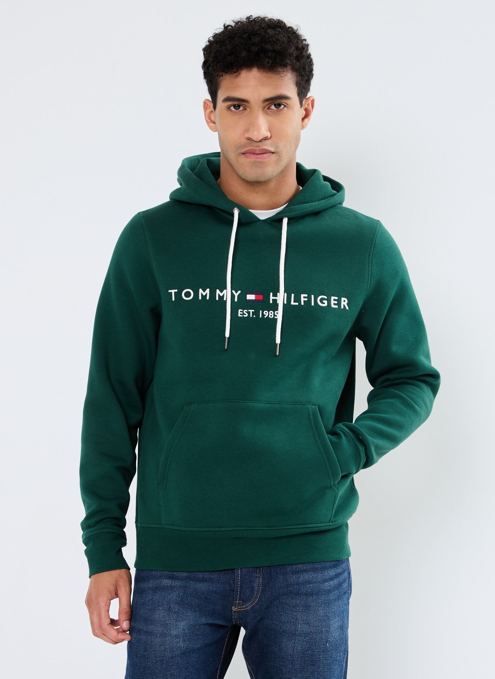 Sweats à capuche Tommy Logo Hoody homme vert Tommy Hilfiger Sweats à capuche Tommy Logo Hoody homme vert ORNAMENTAL GREEN