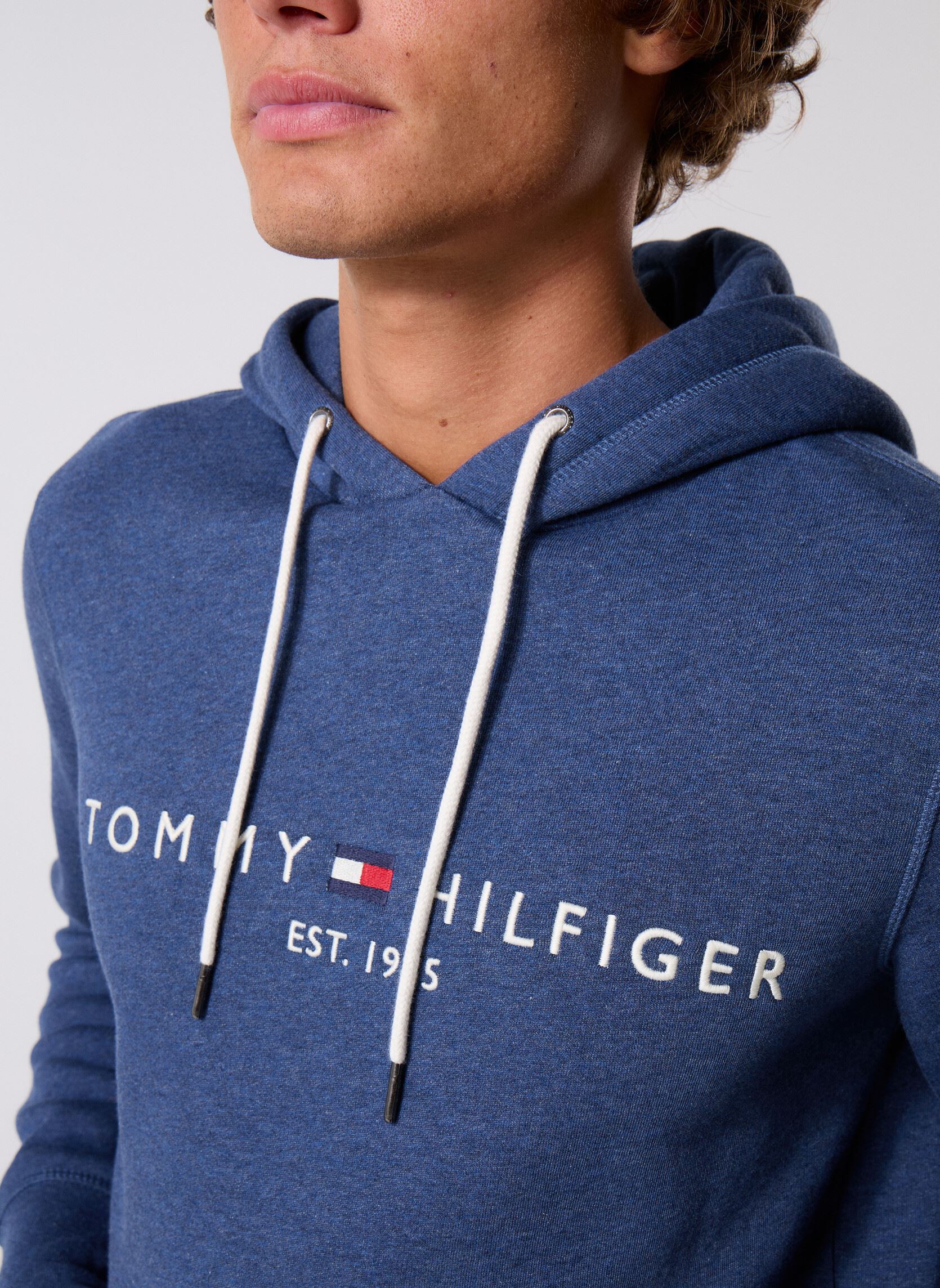 Sweats à capuche Tommy Logo Hoody homme bleu Tommy Hilfiger Sweats à capuche Tommy Logo Hoody homme bleu BLUE DVI