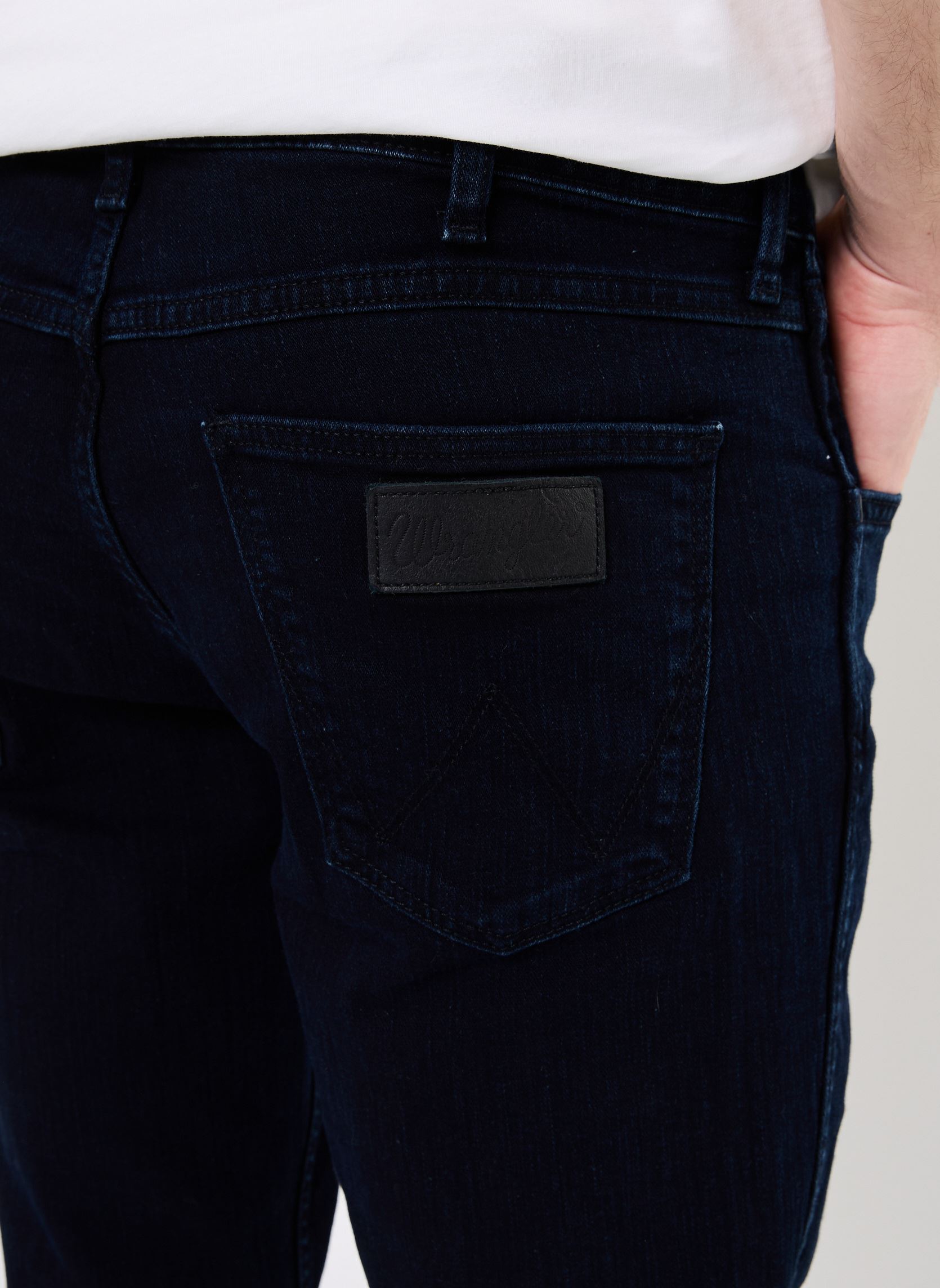 Jeans droit Greensboro homme noir Wrangler Jeans droit Greensboro homme noir BLACK BACK