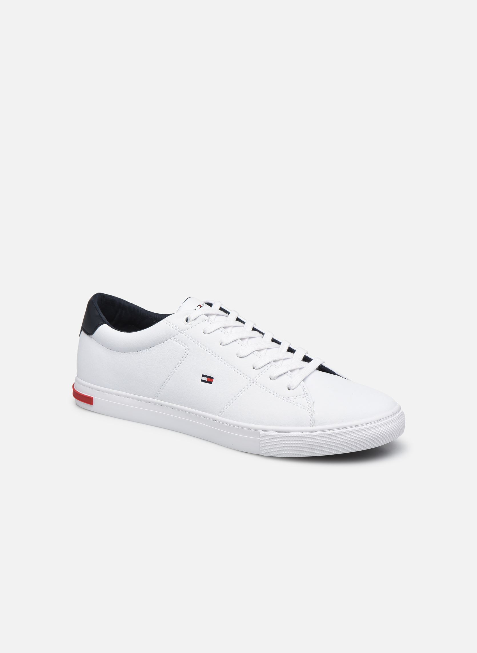 Baskets Tommy Hilfiger NOOS - ESSENTIAL LEATHER DETAIL VULC pour Homme Baskets Tommy Hilfiger NOOS - ESSENTIAL LEATHER DETAIL VULC pour Homme