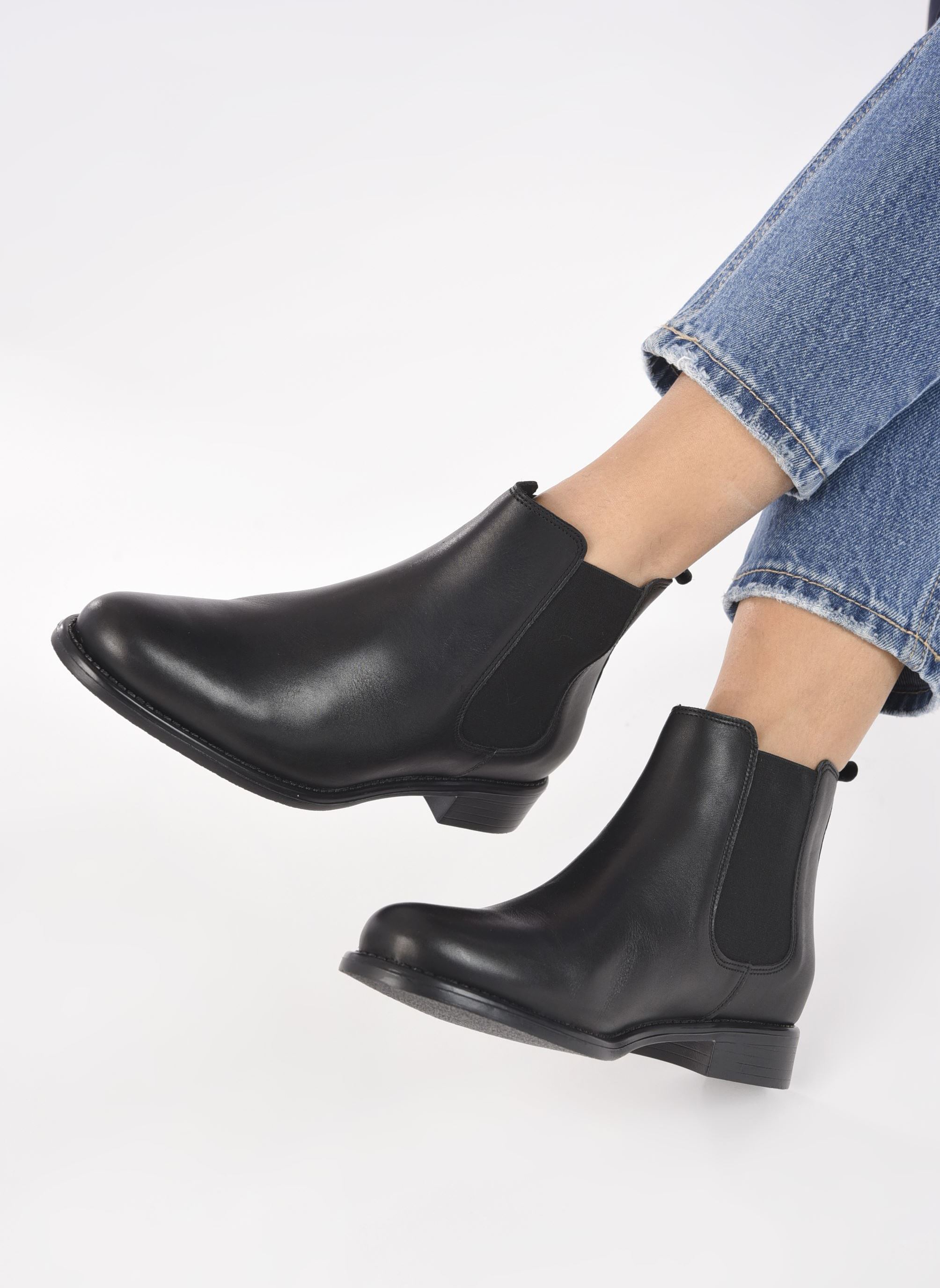 Bottines basses Cedra femme noir Georgia Rose Bottines basses Cedra femme noir Noir