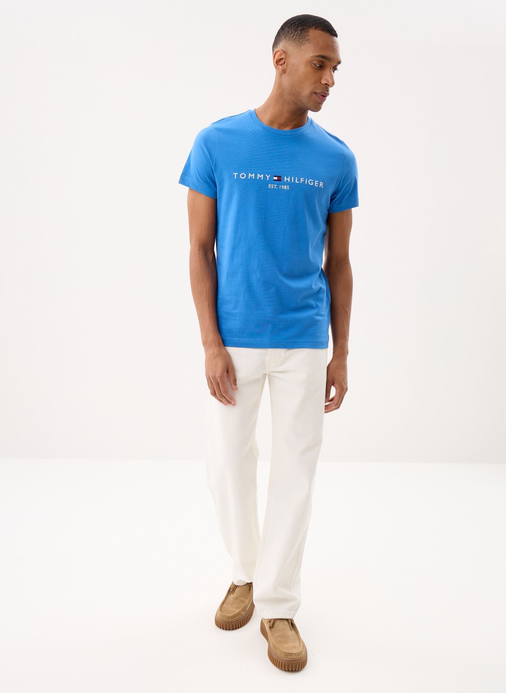 Tee-shirts Tommy Logo Tee homme bleu Tommy Hilfiger Tee-shirts Tommy Logo Tee homme bleu BLUE ORBIT
