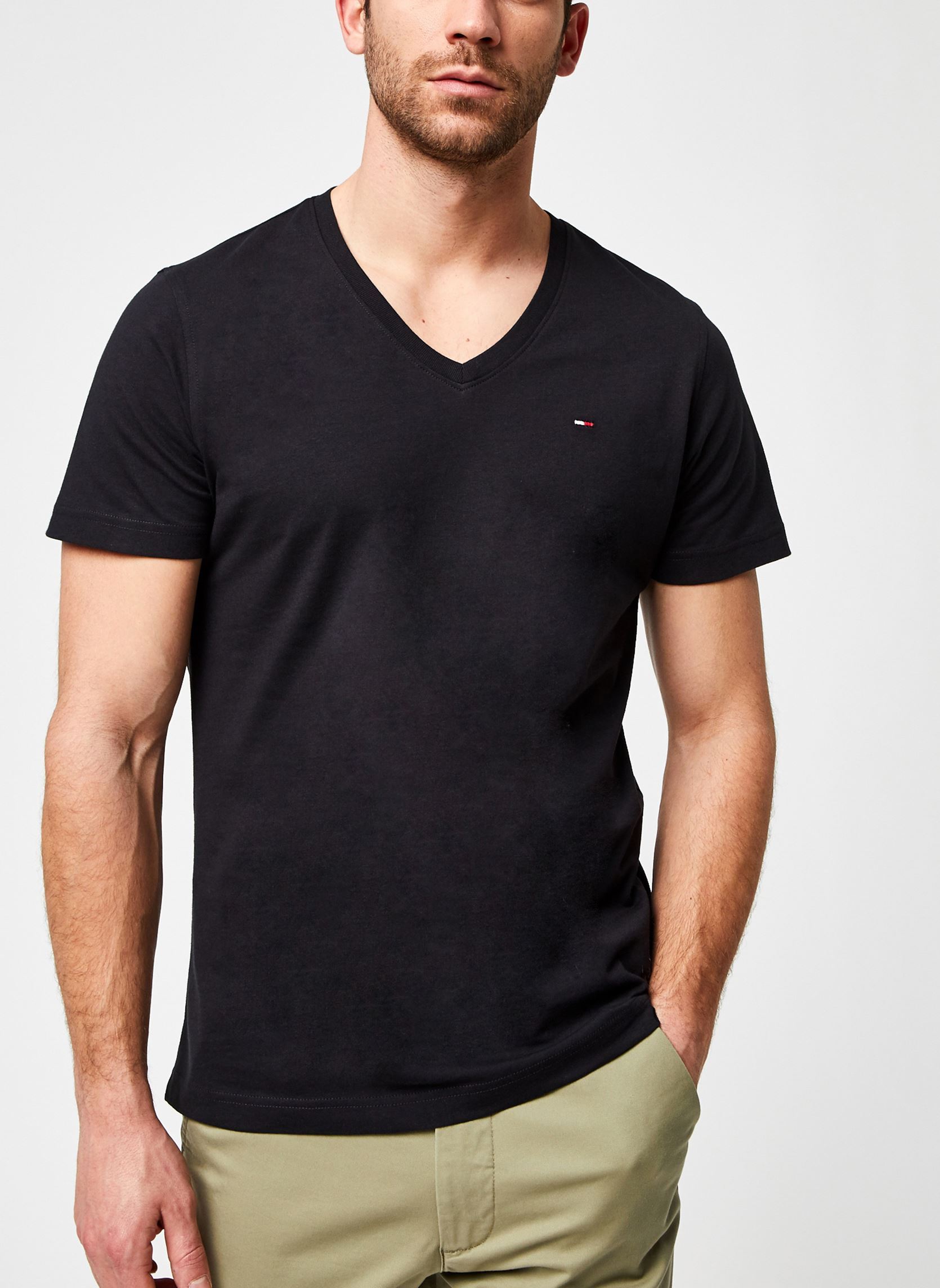 Tee-shirts TJM Original Jersey Tee V Neck homme noir Tommy Jeans Tee-shirts TJM Original Jersey Tee V Neck homme noir TOMMY BLACK