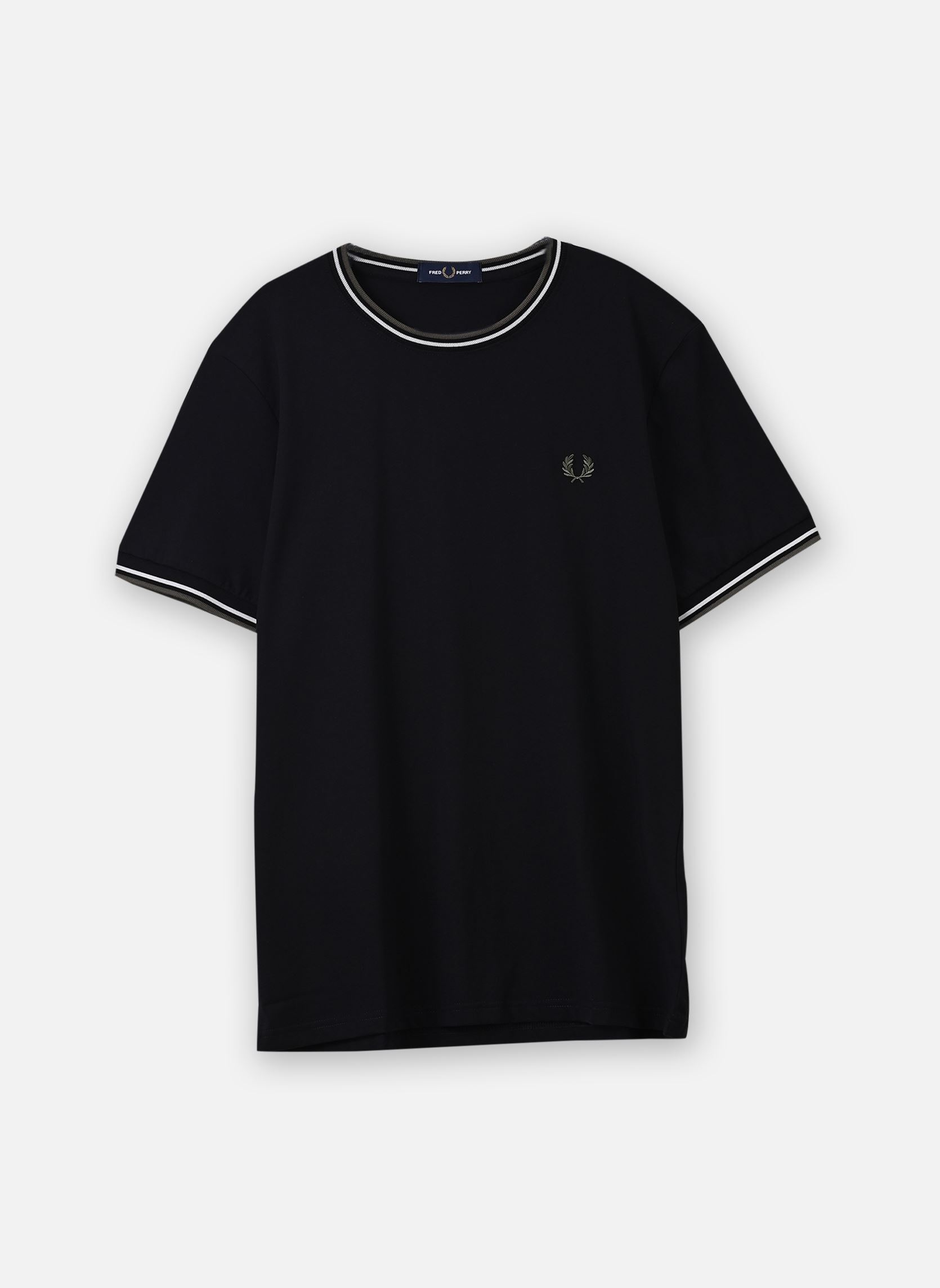 T-shirts Twin Tipped T-Shirt heren zwart Fred Perry T-shirts Twin Tipped T-Shirt heren zwart BLK/ECR/LRLWGREN