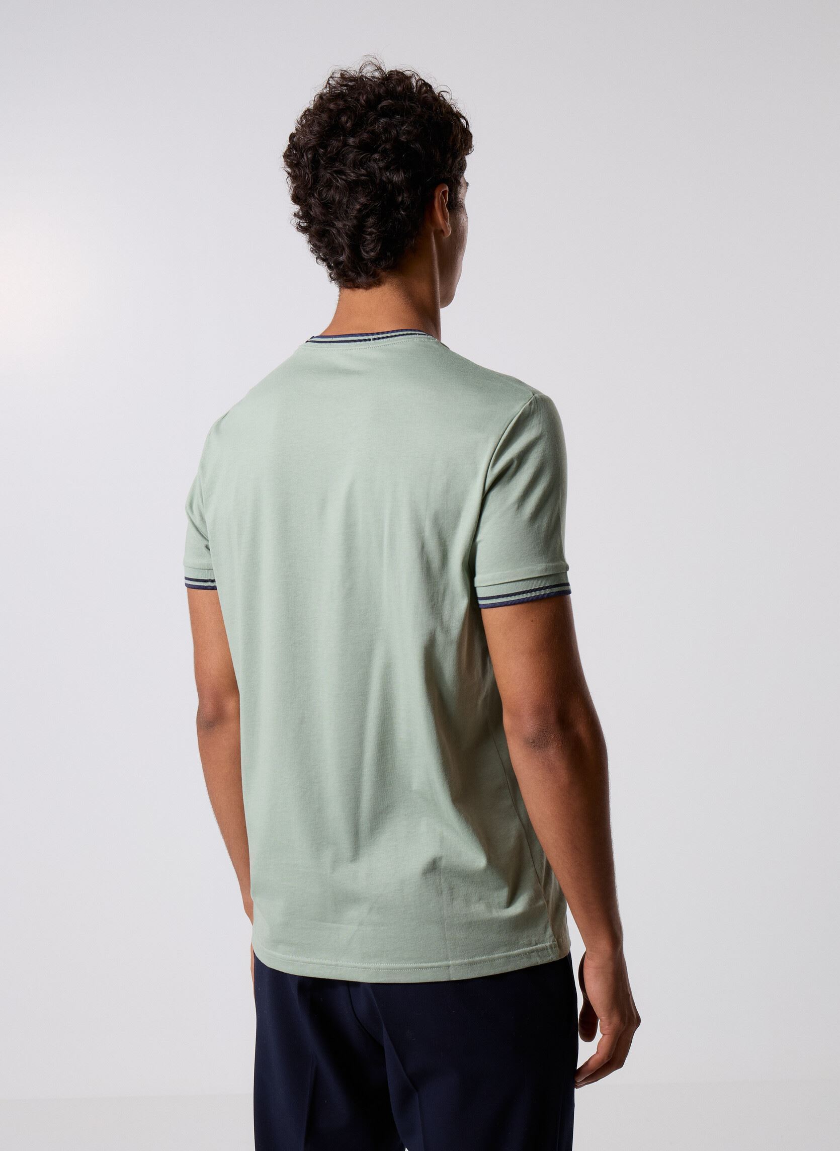 Tee-shirts Twin Tipped T-Shirt homme vert Fred Perry Tee-shirts Twin Tipped T-Shirt homme vert BYLF/DAIR/TNSBLU
