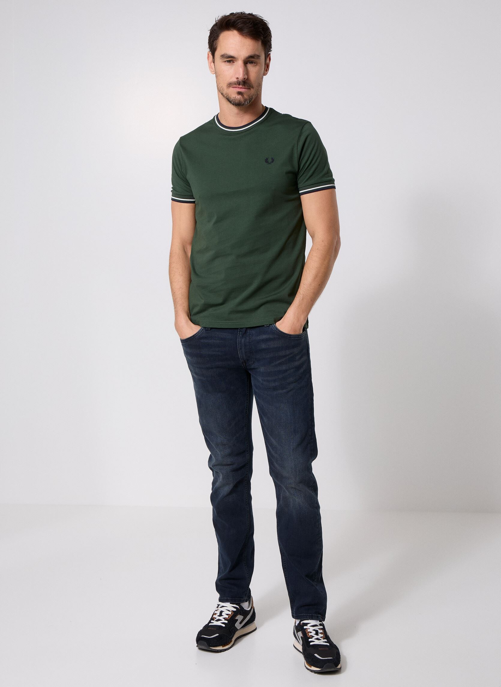 Tee-shirts Twin Tipped T-Shirt homme vert Fred Perry Tee-shirts Twin Tipped T-Shirt homme vert CRTGRN/SNWT/NVY